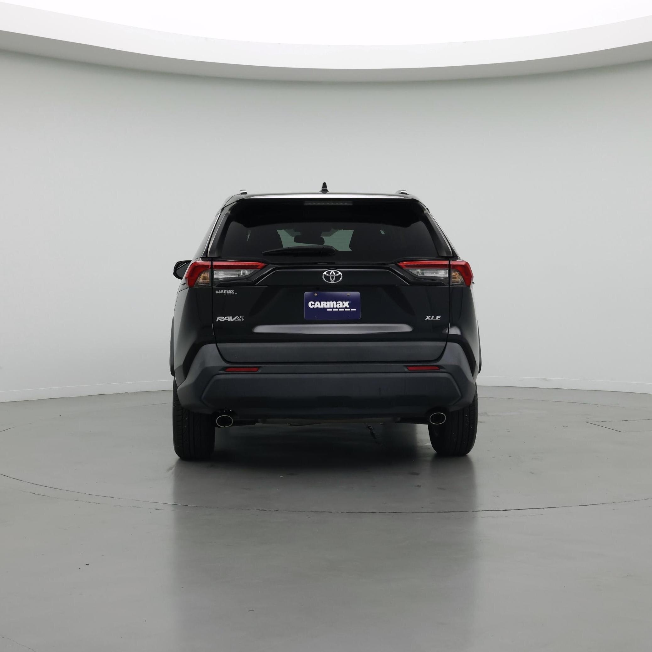 Thumbnail: 2021 Toyota RAV4 - 6