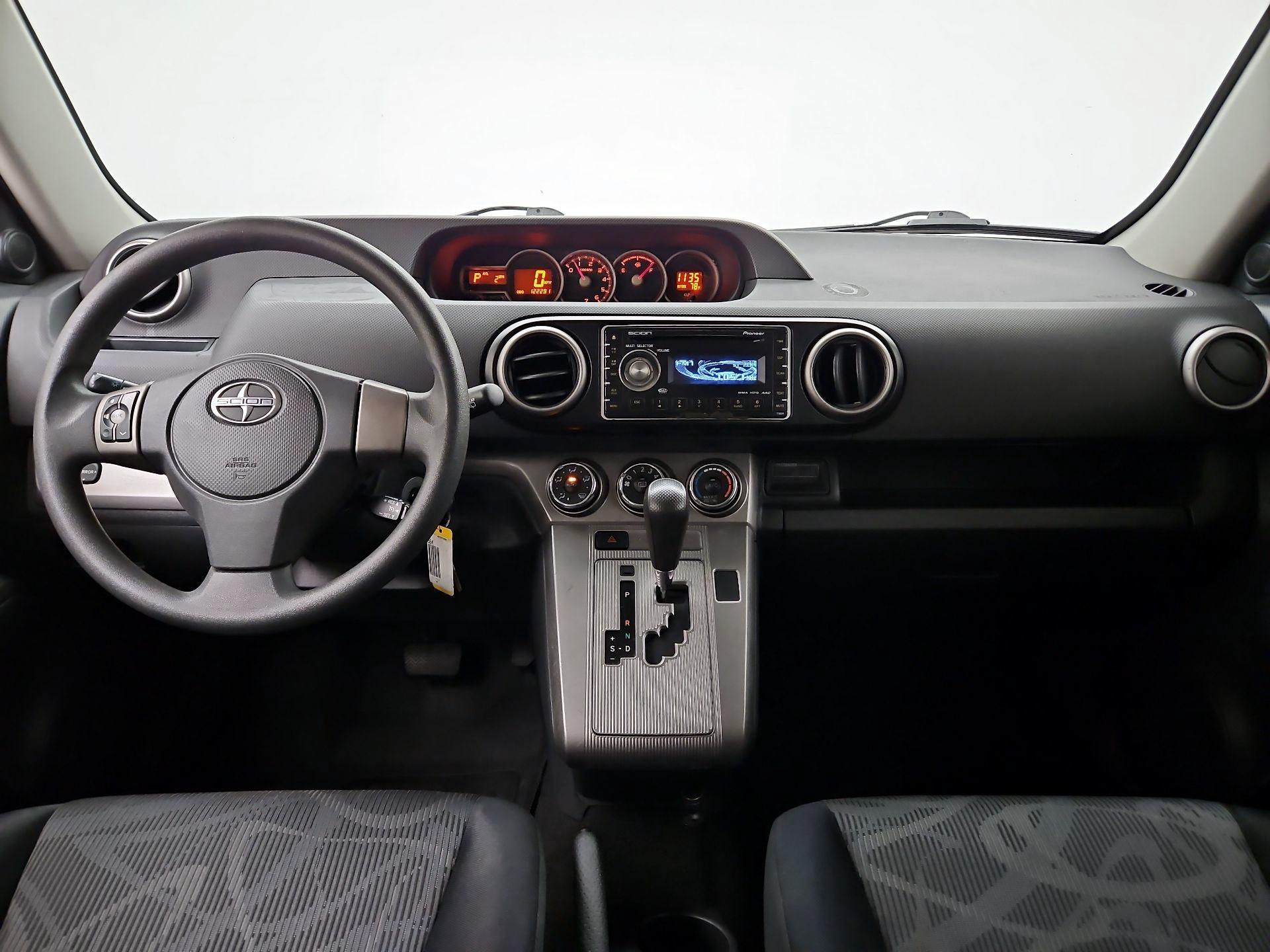 Thumbnail: 2014 Scion xB - 9