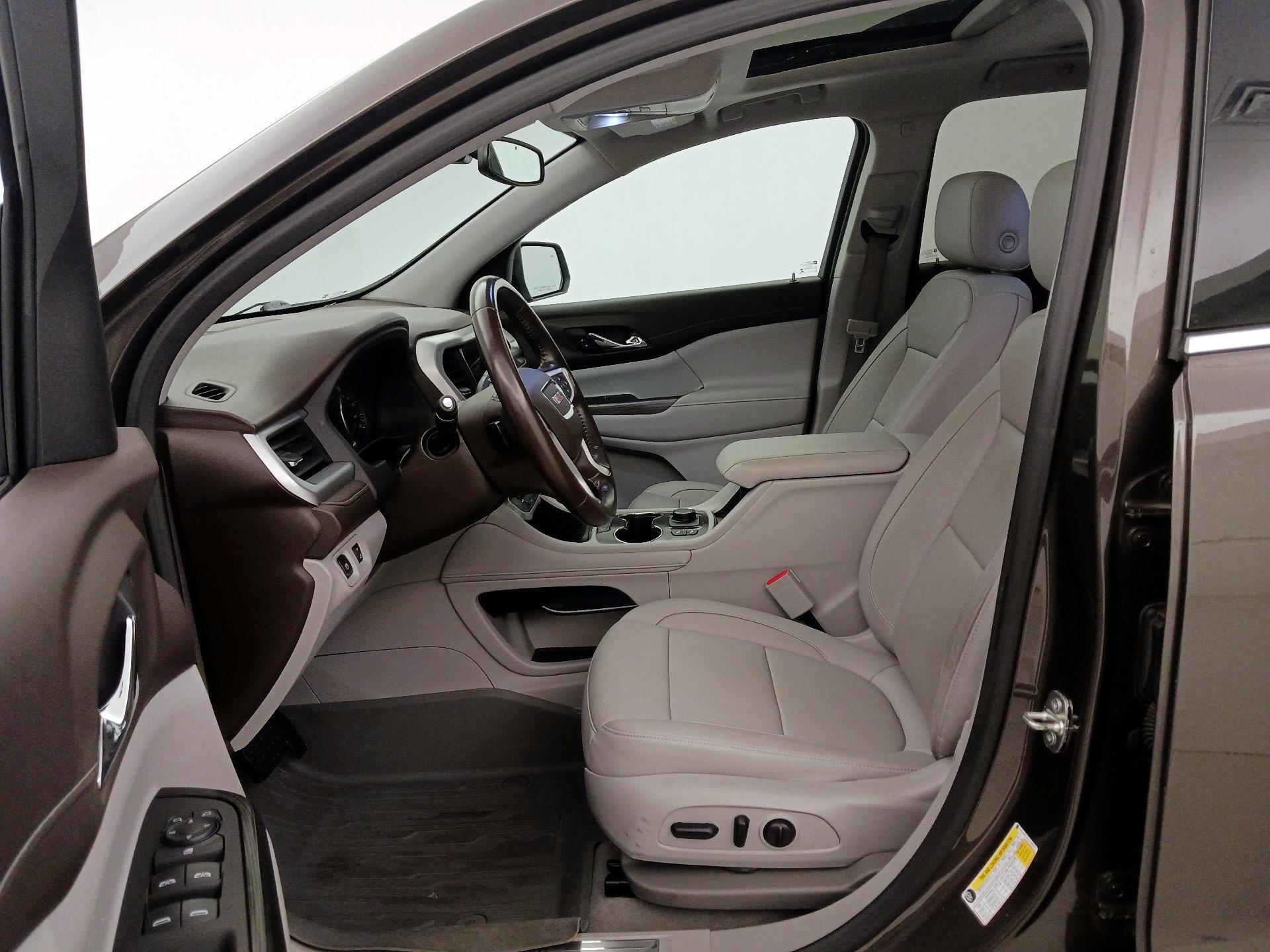 Thumbnail: 2020 GMC Acadia - 11