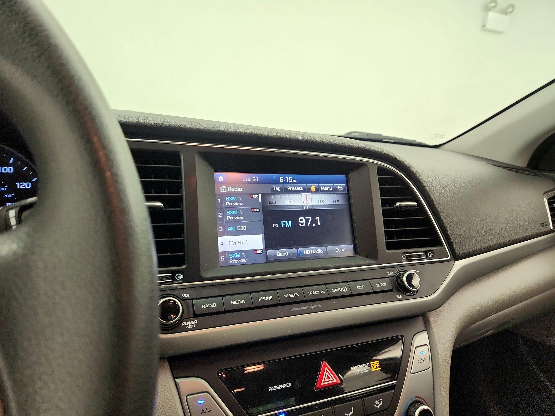 Thumbnail: 2017 Hyundai Elantra - 15