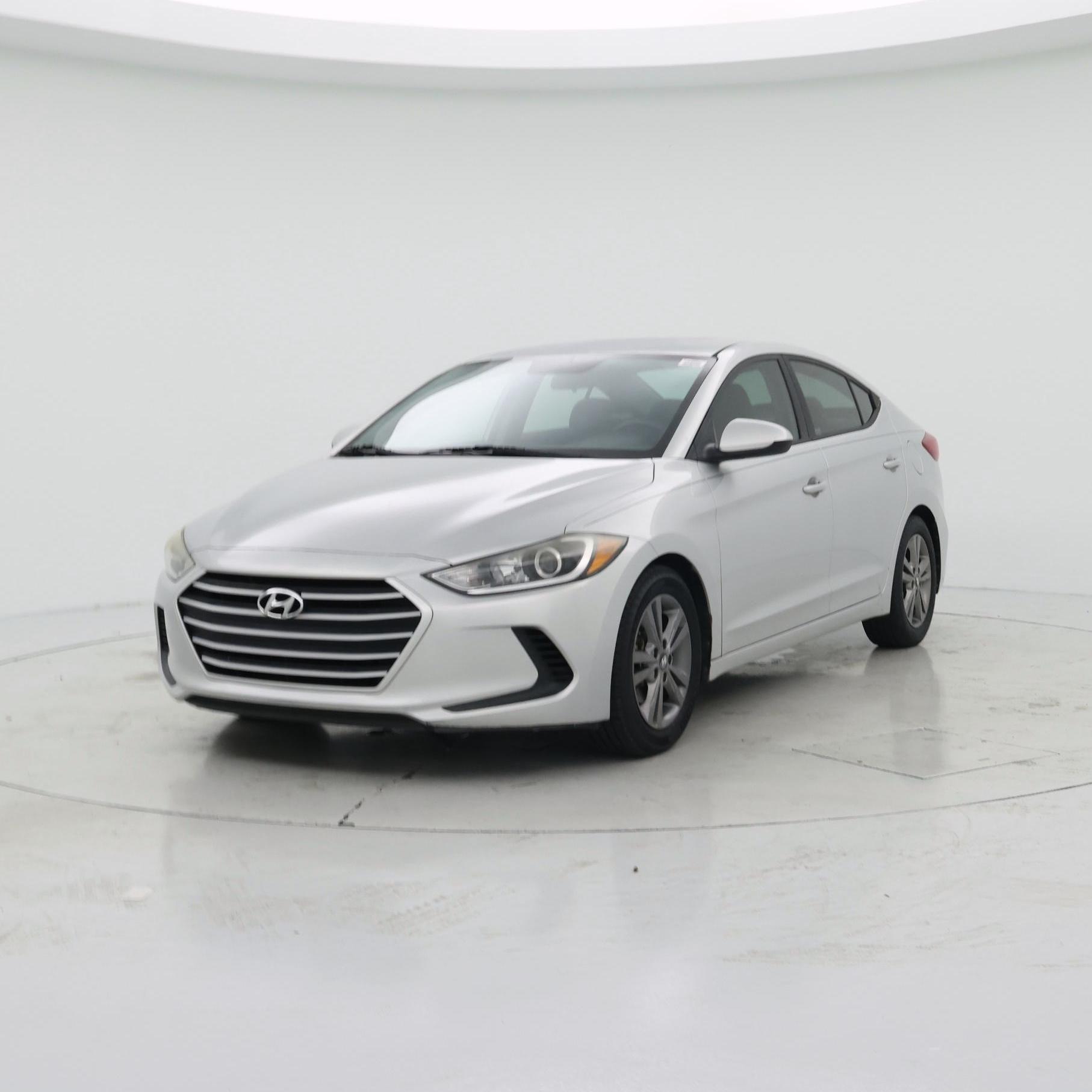 Thumbnail: 2017 Hyundai Elantra - 4