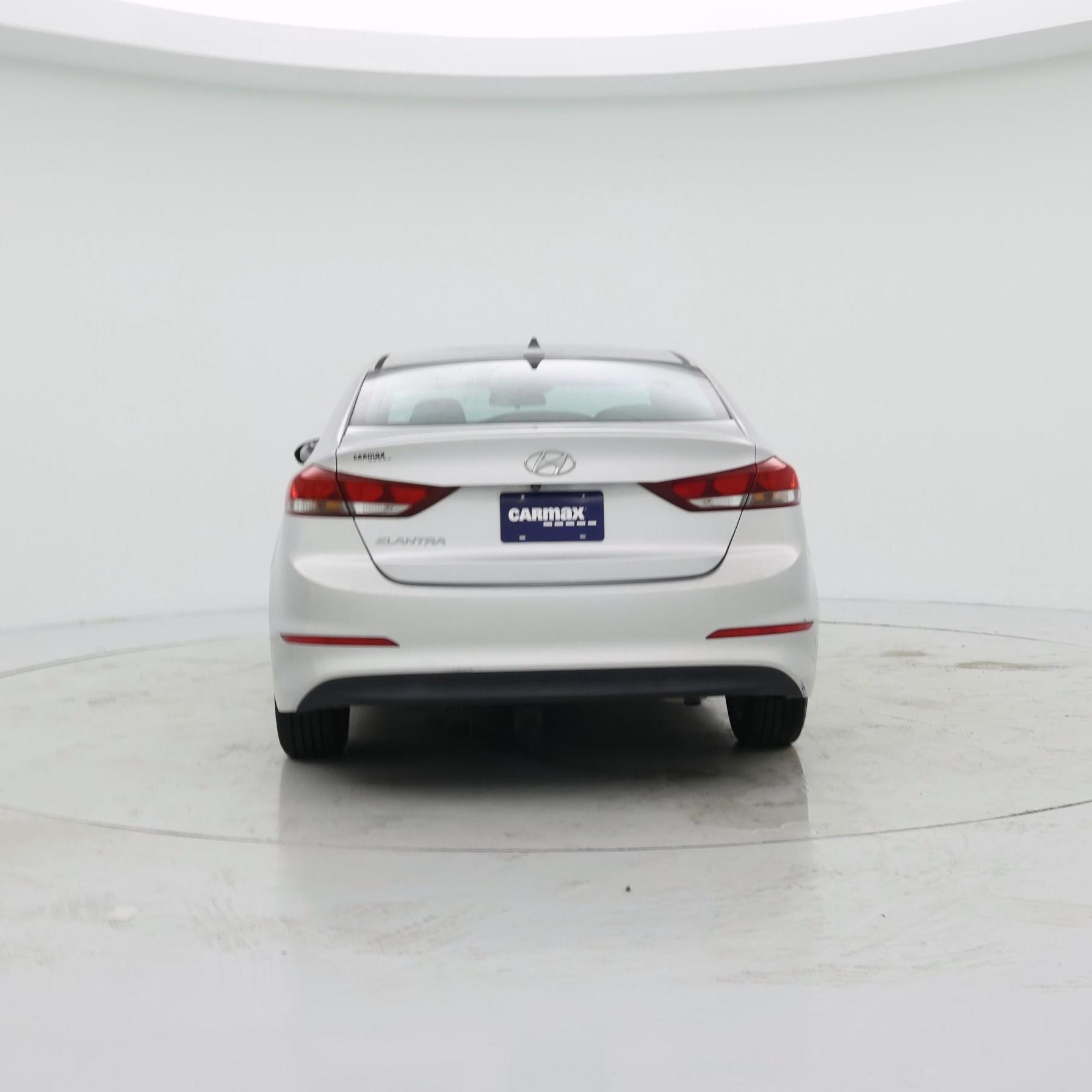 Thumbnail: 2017 Hyundai Elantra - 6