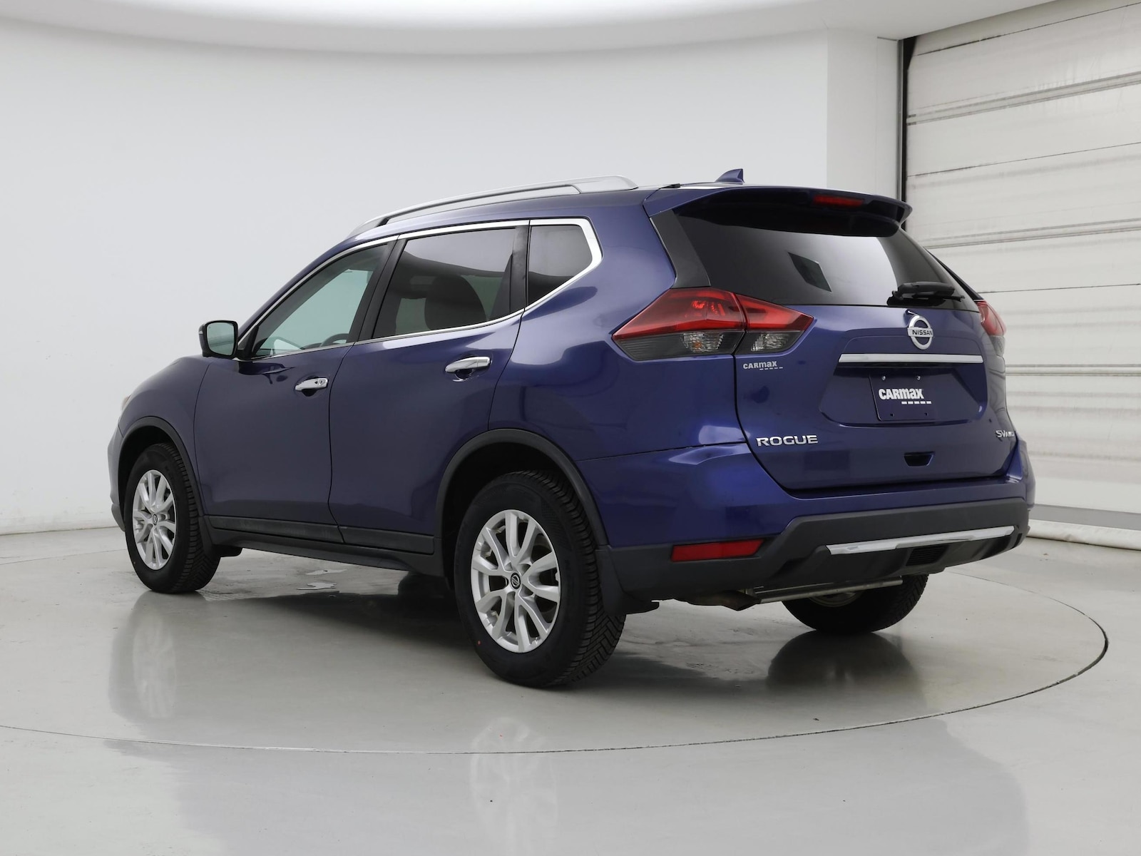 2018 Nissan Rogue SV - Photo 3