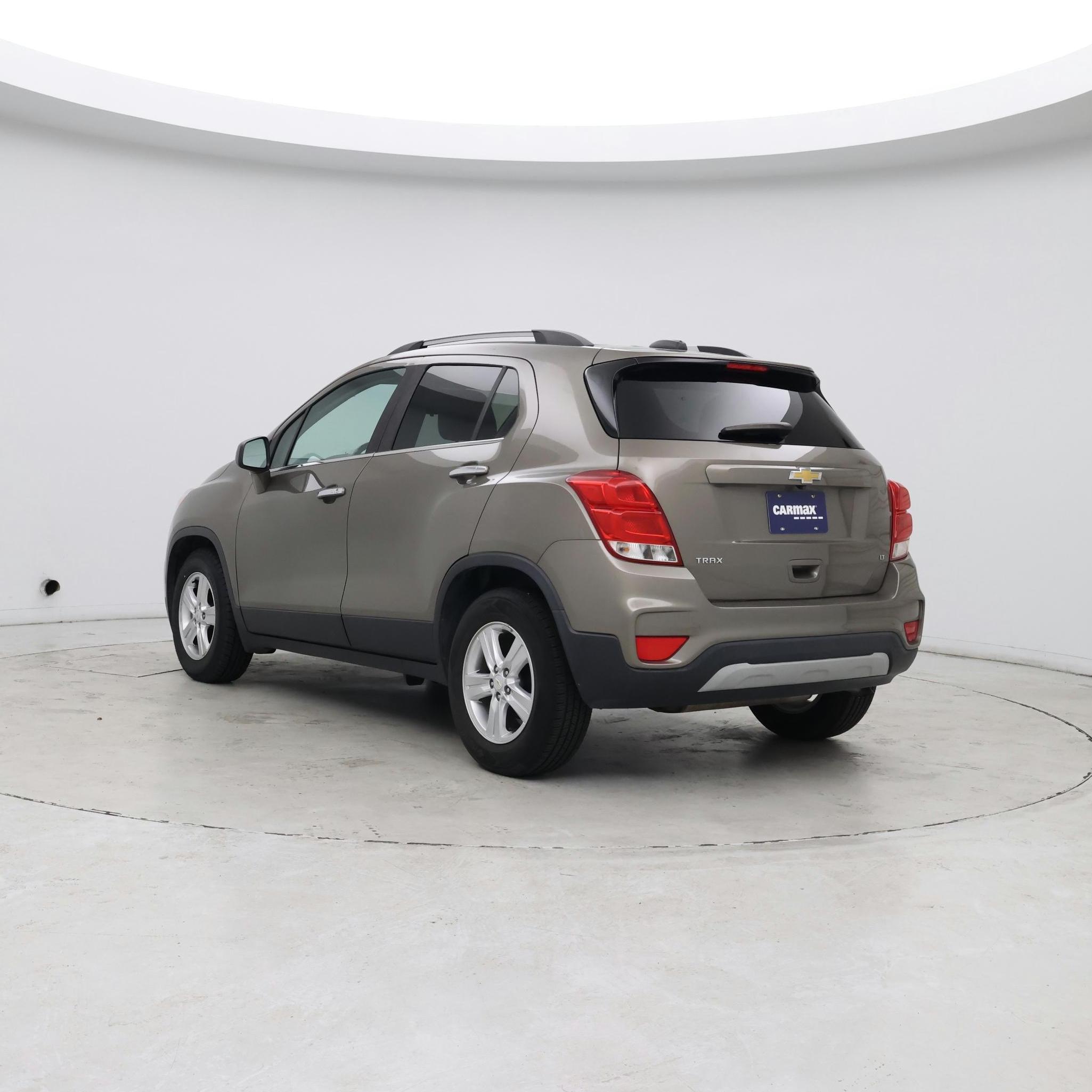 Thumbnail: 2020 Chevrolet Trax - 2