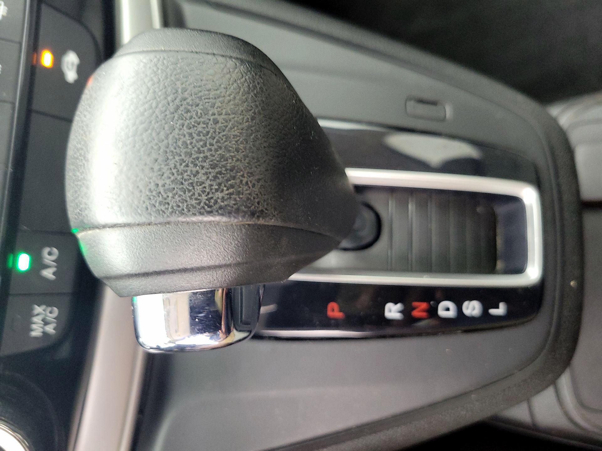 Thumbnail: 2016 Honda CR-V - 17