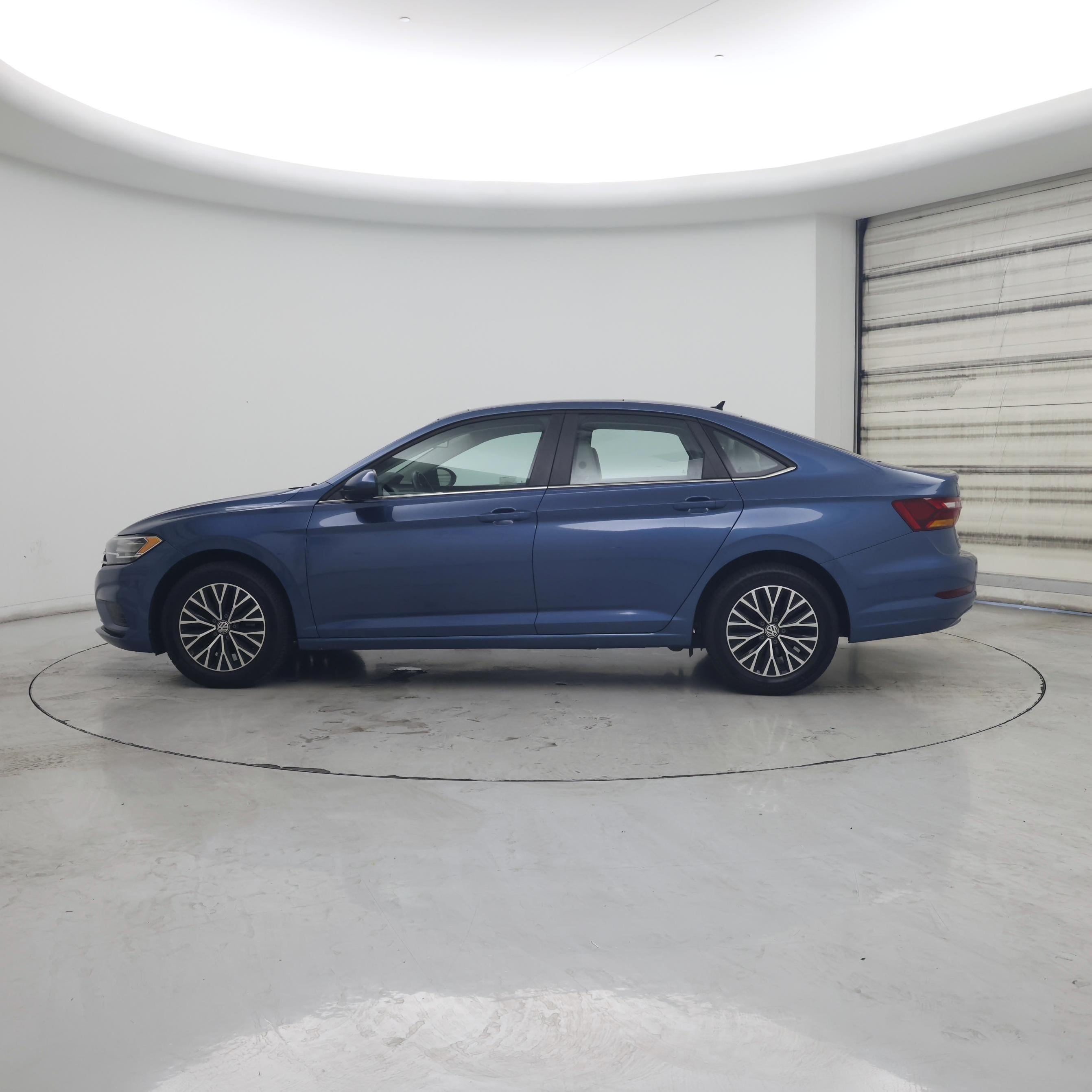 Thumbnail: 2019 Volkswagen Jetta - 3