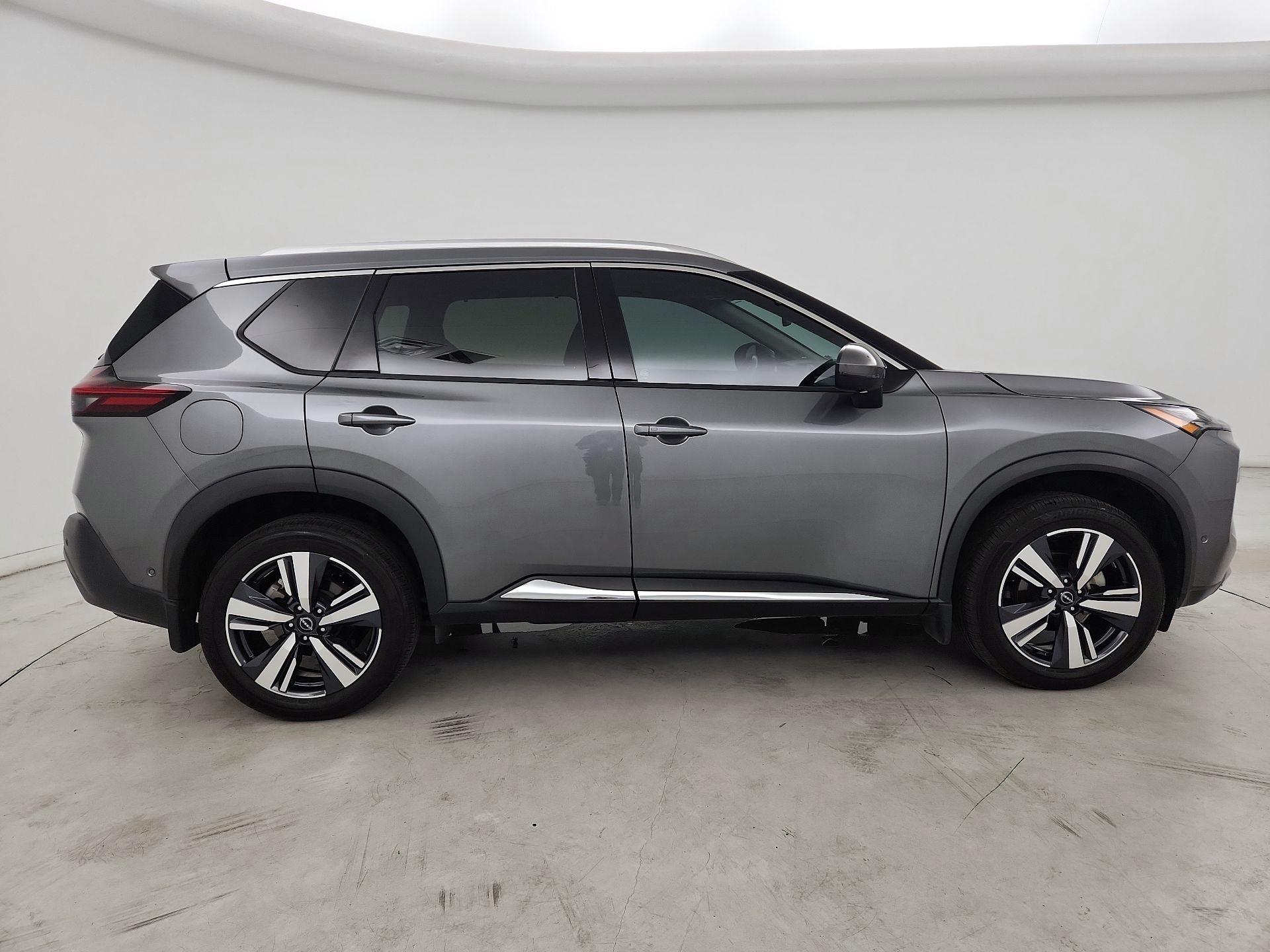 Thumbnail: 2023 Nissan Rogue - 4