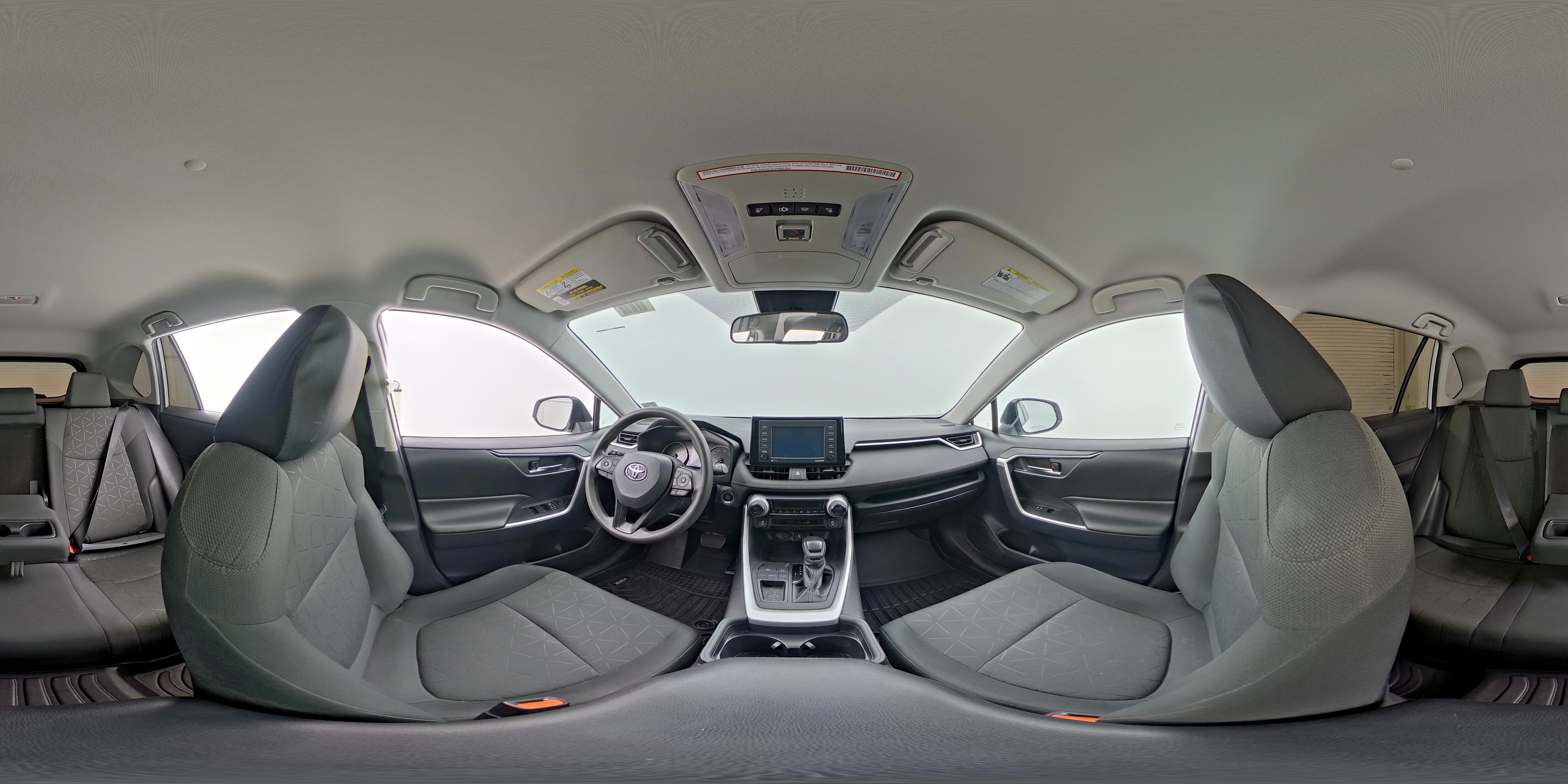 2020 Toyota RAV4 XLE - Photo 24