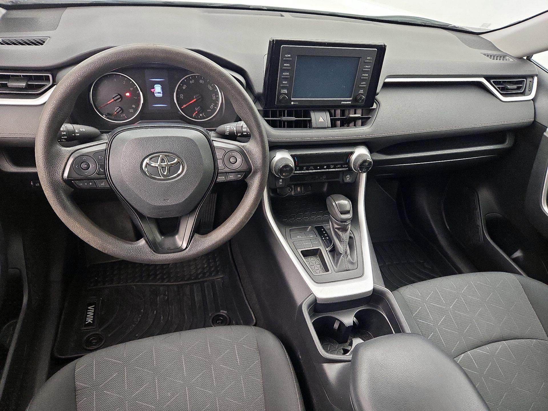 Thumbnail: 2020 Toyota RAV4 - 9