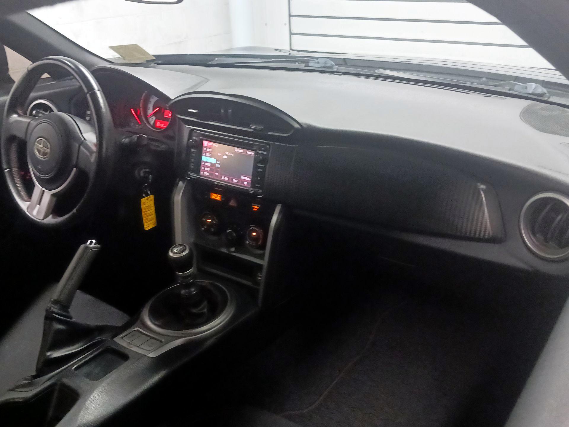 Thumbnail: 2014 Scion FR-S - 9