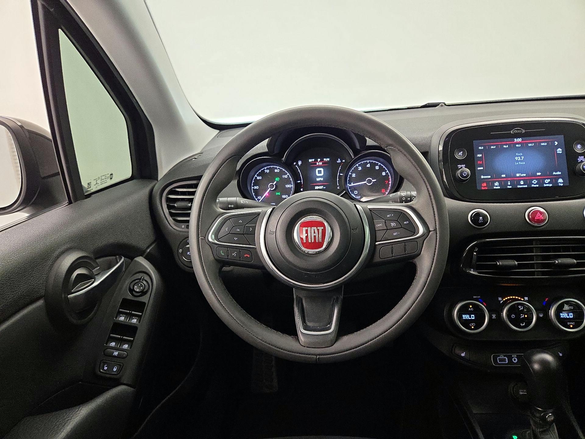 Thumbnail: 2019 Fiat 500X - 10