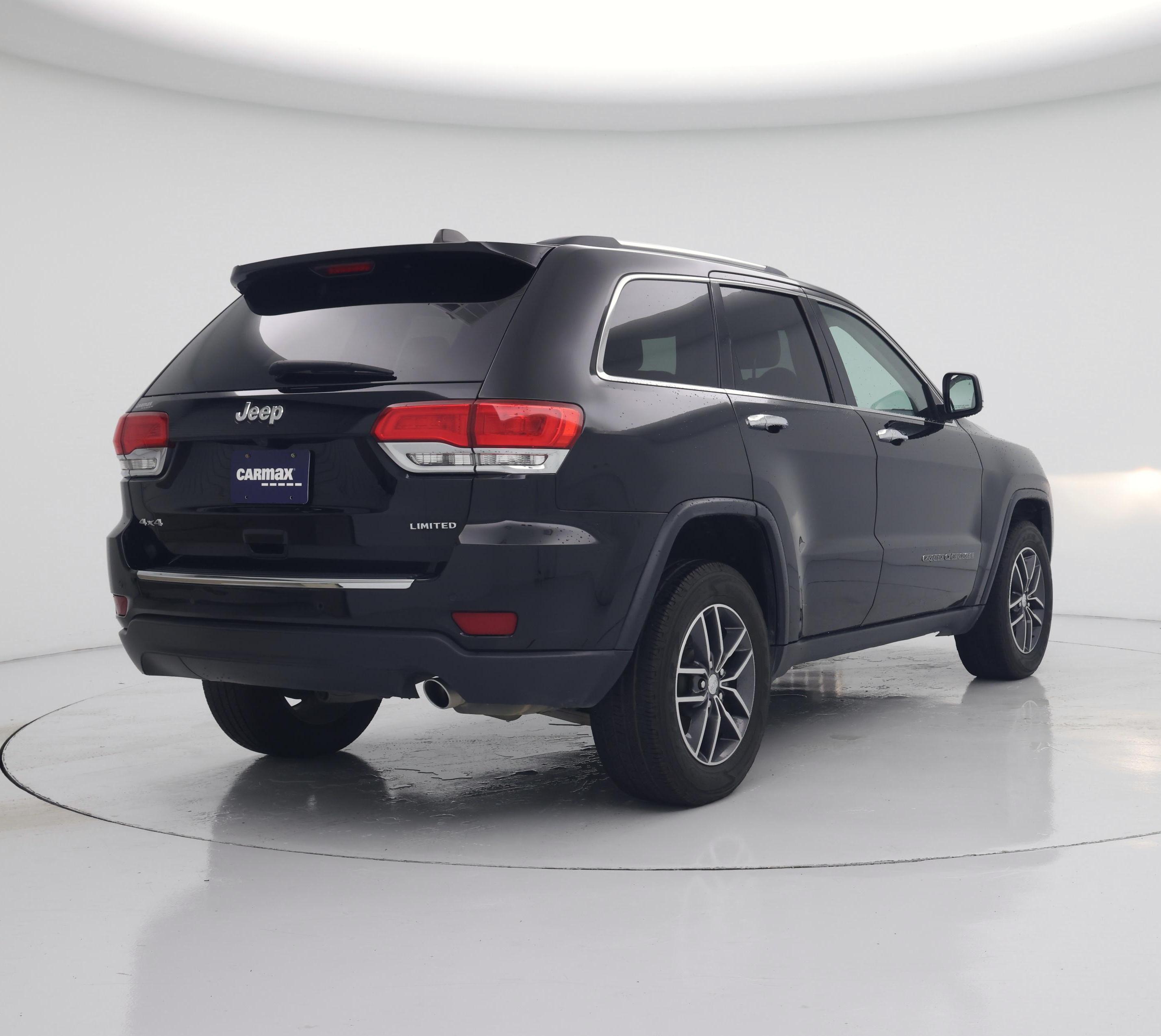 Thumbnail: 2018 Jeep Grand Cherokee - 8