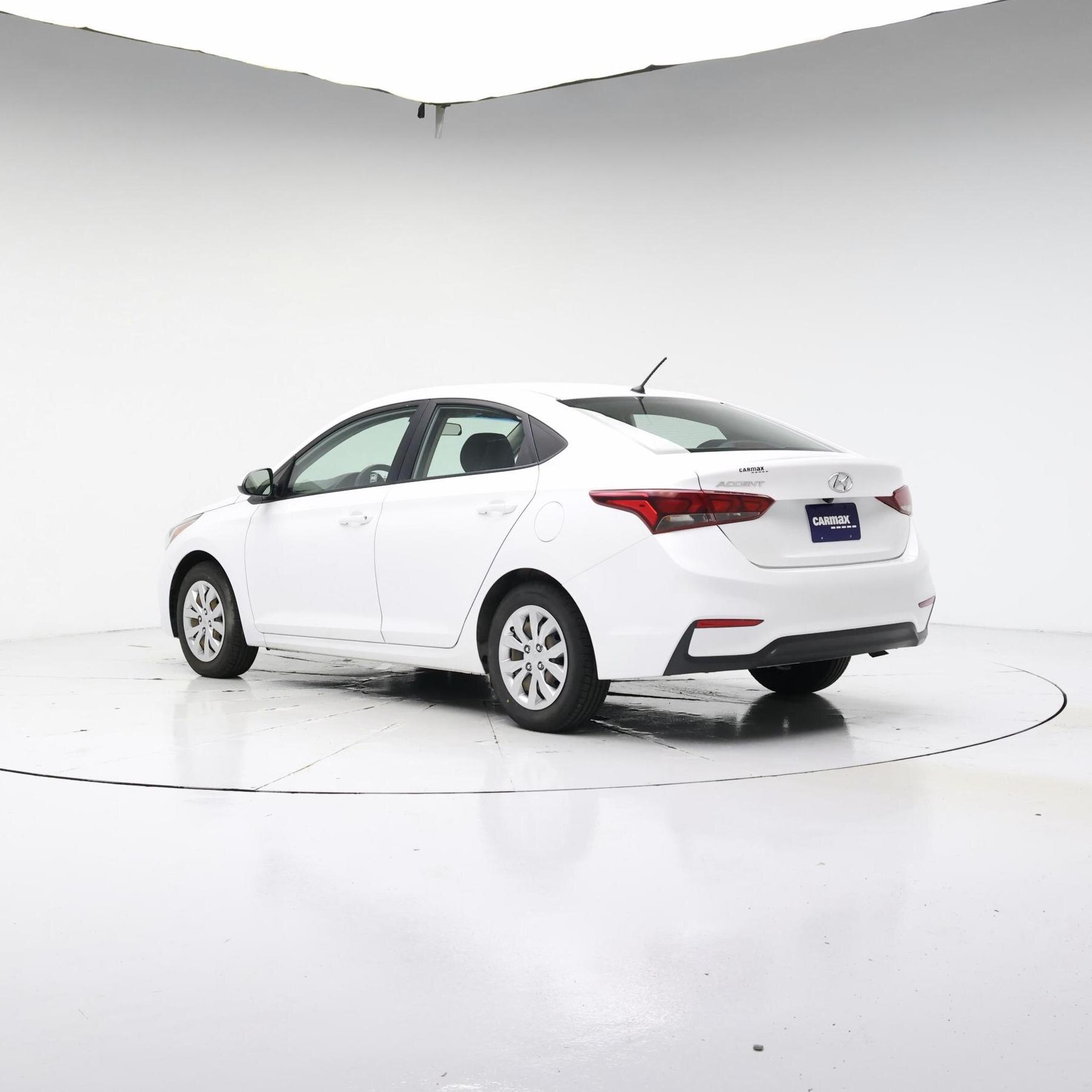 Thumbnail: 2018 Hyundai Accent - 2