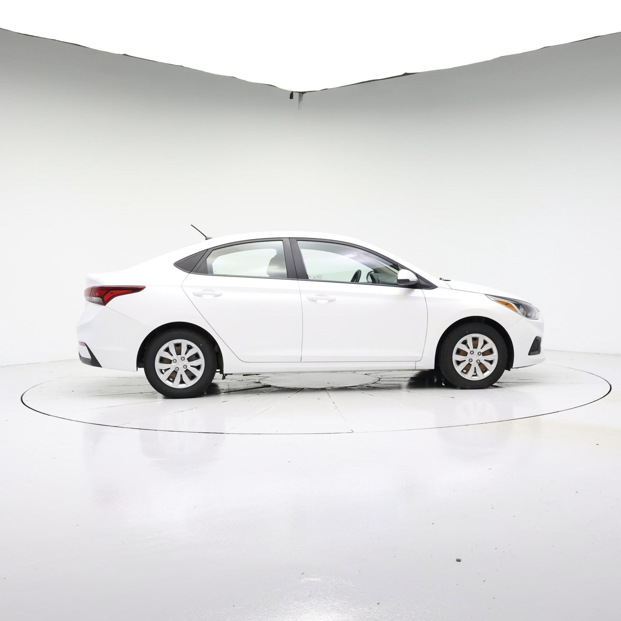 Thumbnail: 2018 Hyundai Accent - 7