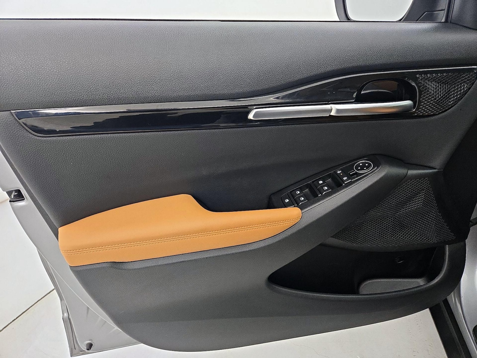 2024 Kia Seltos EX - Photo 13