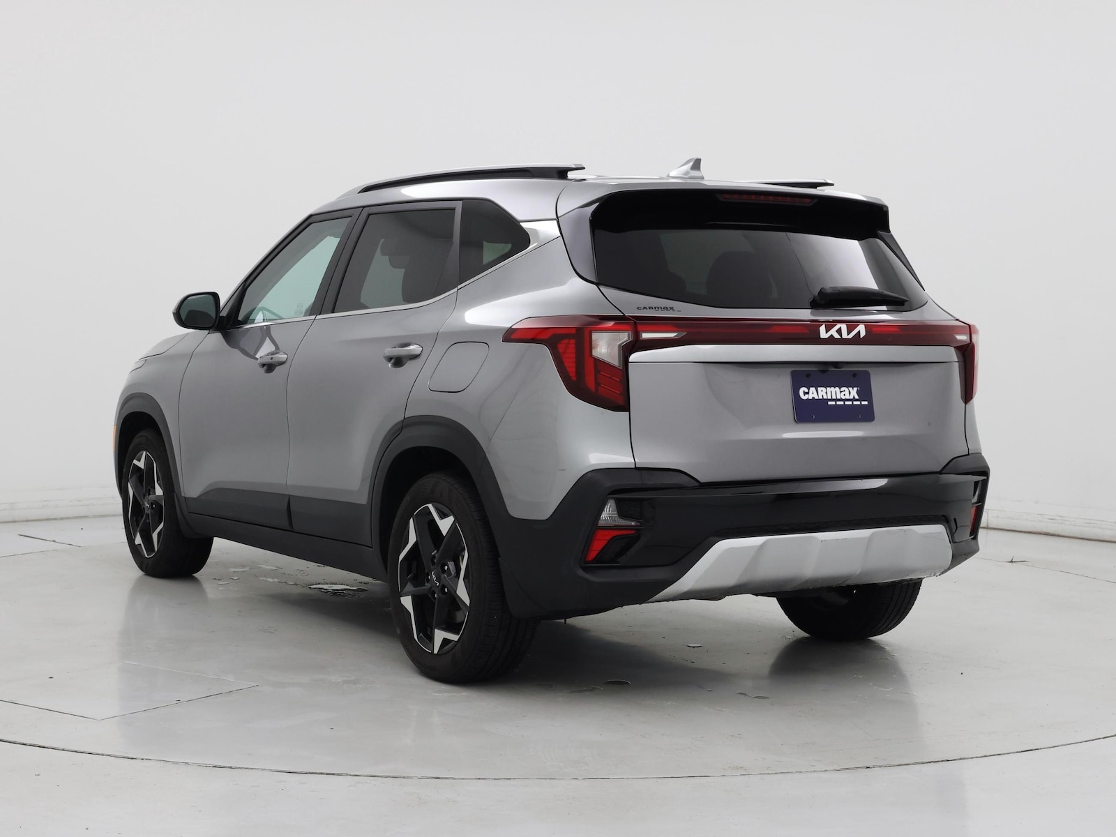 2024 Kia Seltos EX - Photo 3