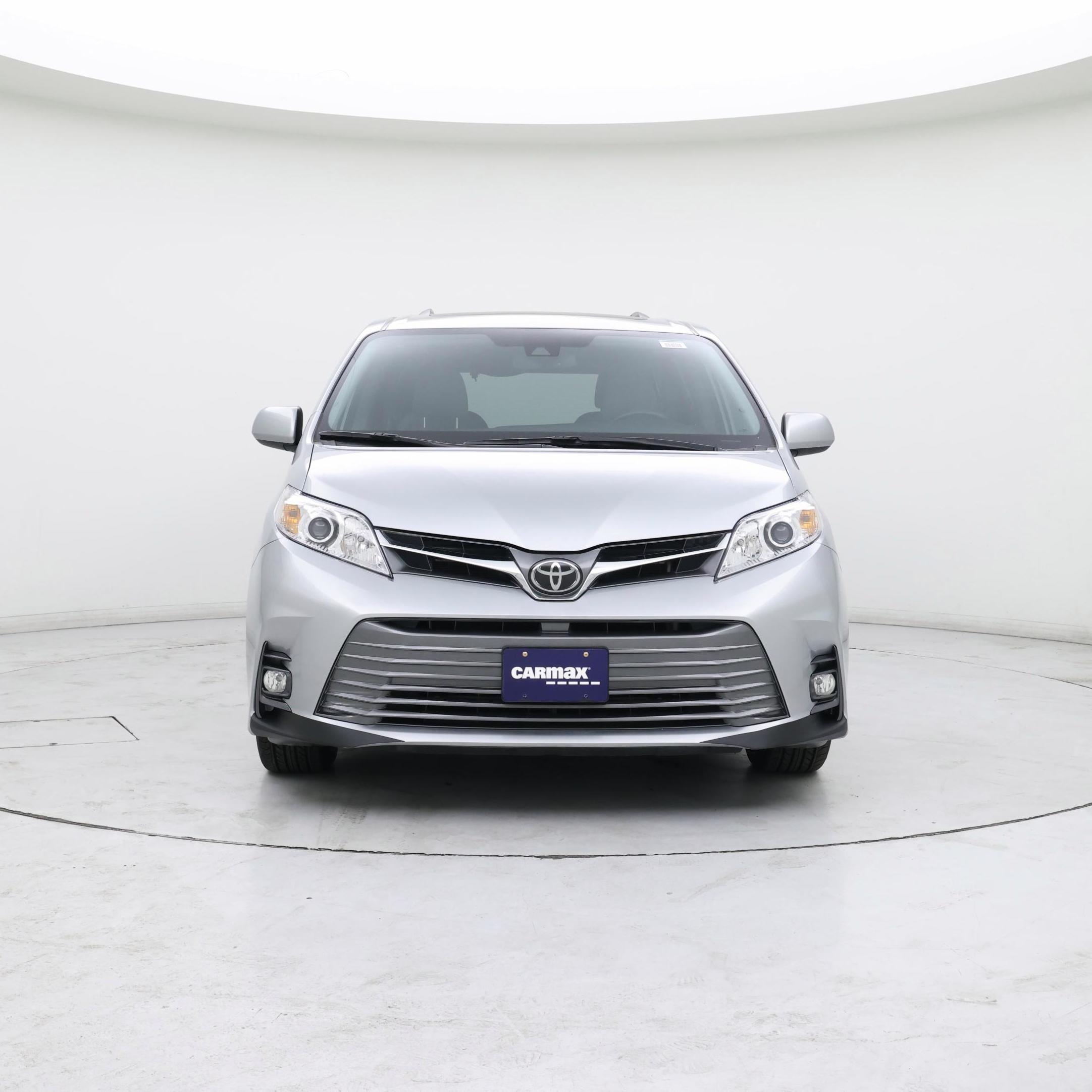 Thumbnail: 2020 Toyota Sienna - 5