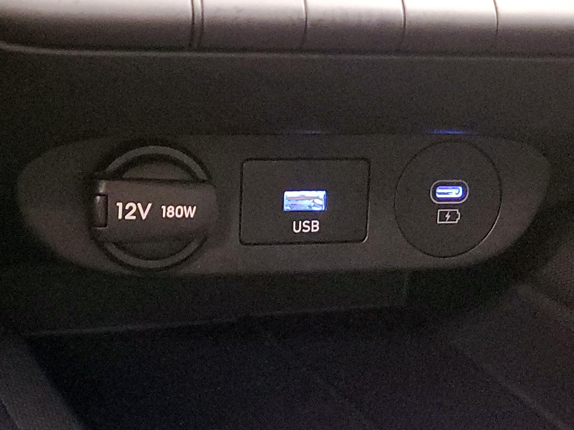 Thumbnail: 2024 Hyundai Elantra - 19