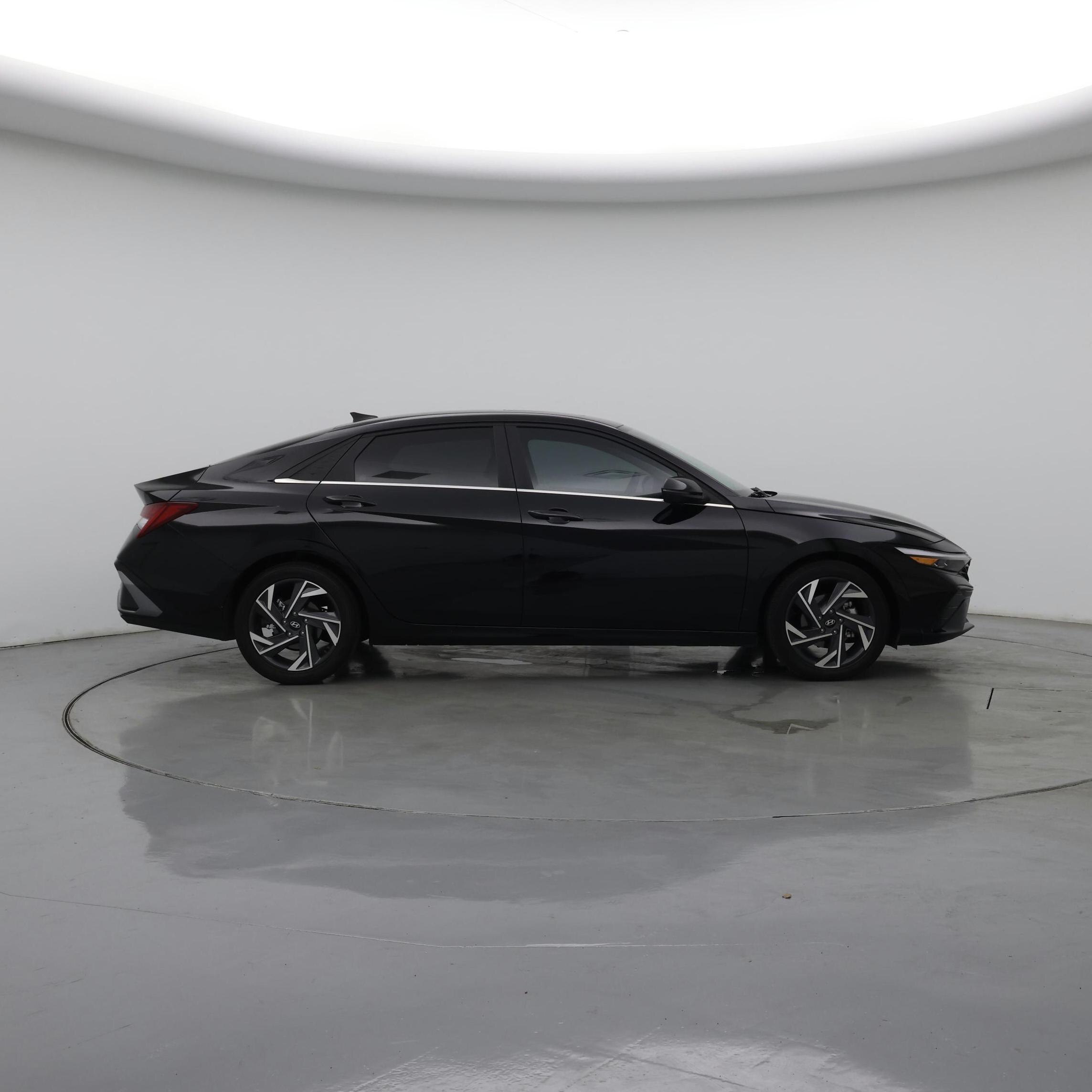 Thumbnail: 2024 Hyundai Elantra - 7