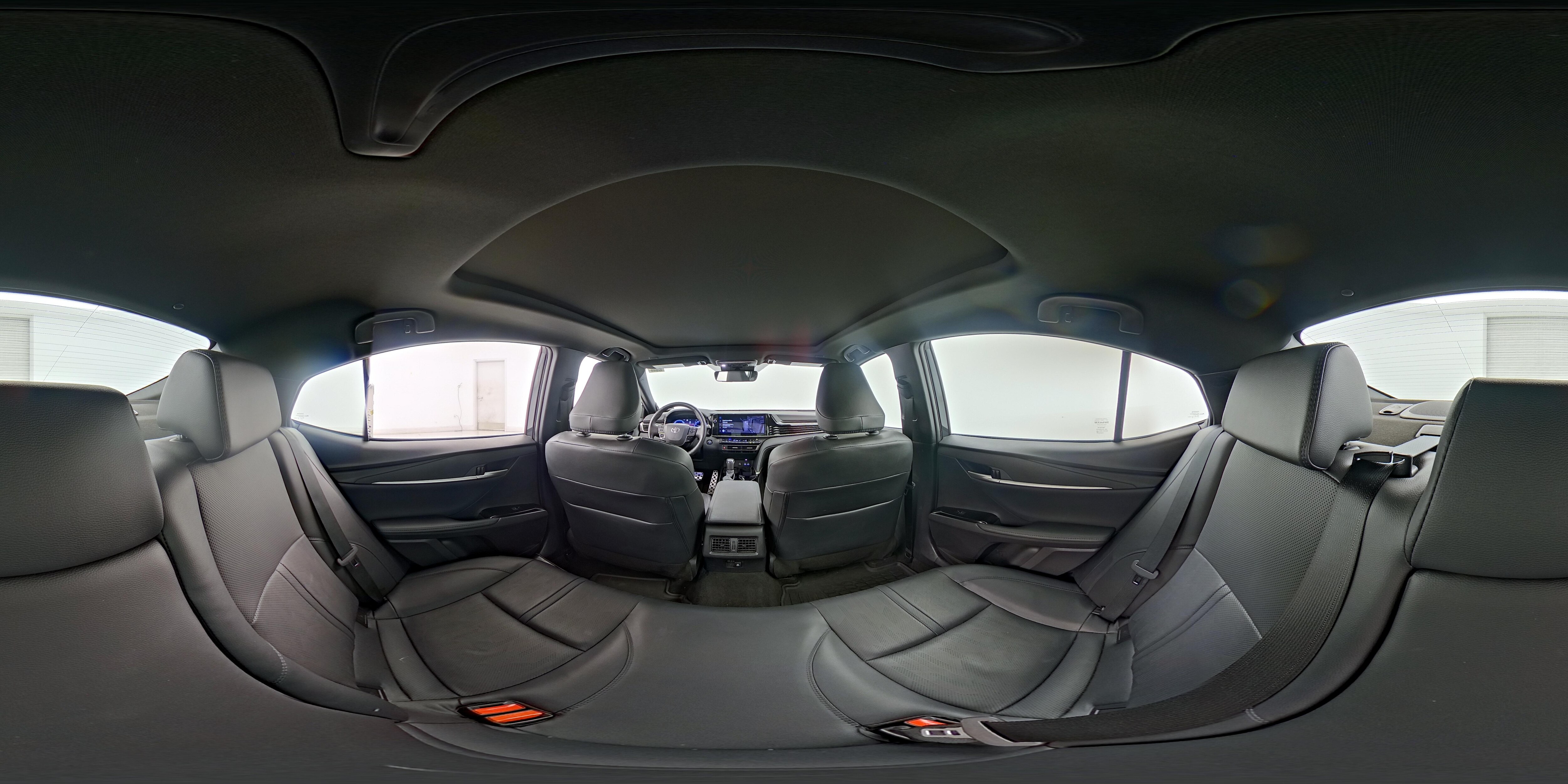 2025 Toyota Camry XSE - Photo 26