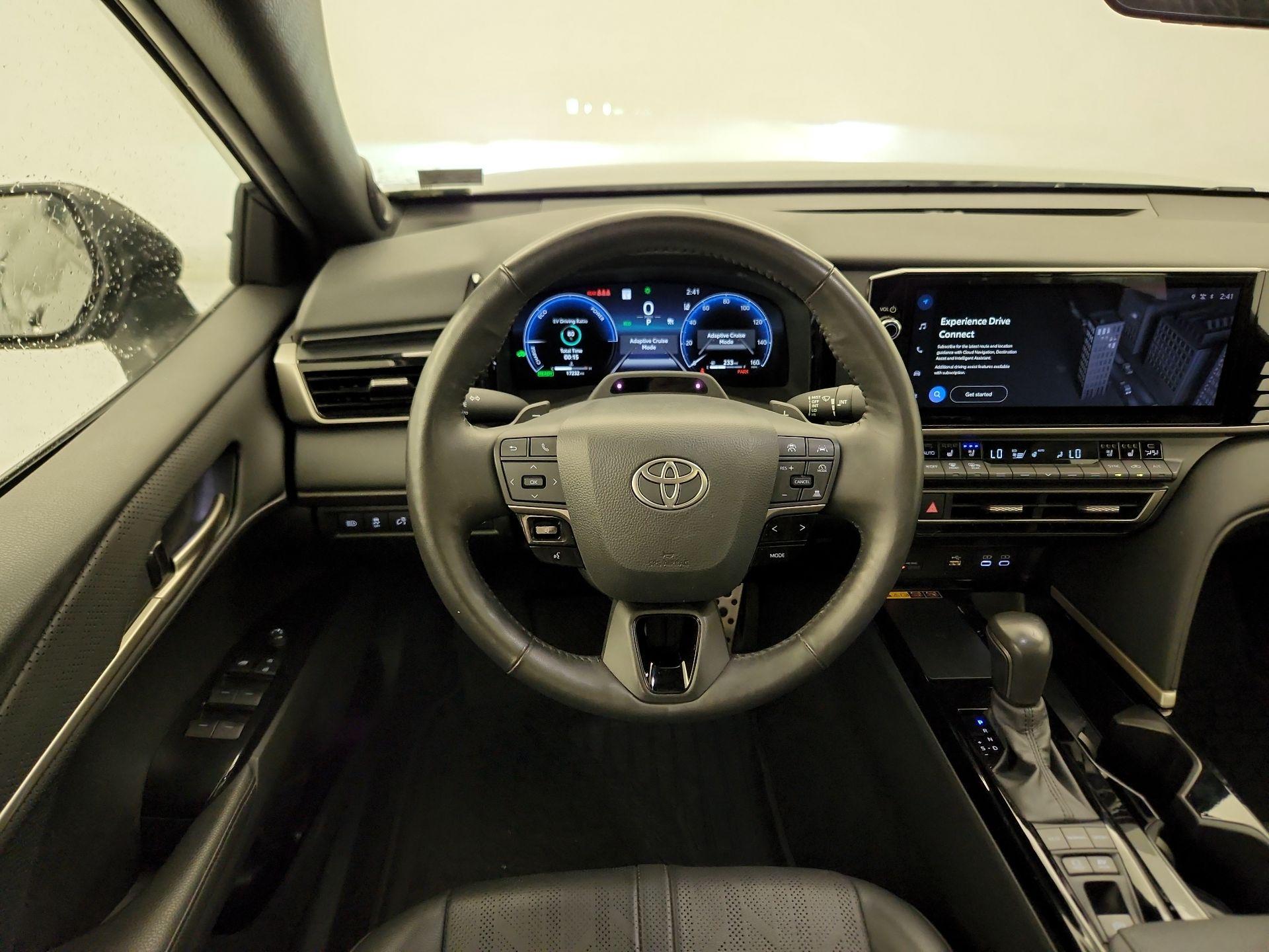 Thumbnail: 2025 Toyota Camry - 10