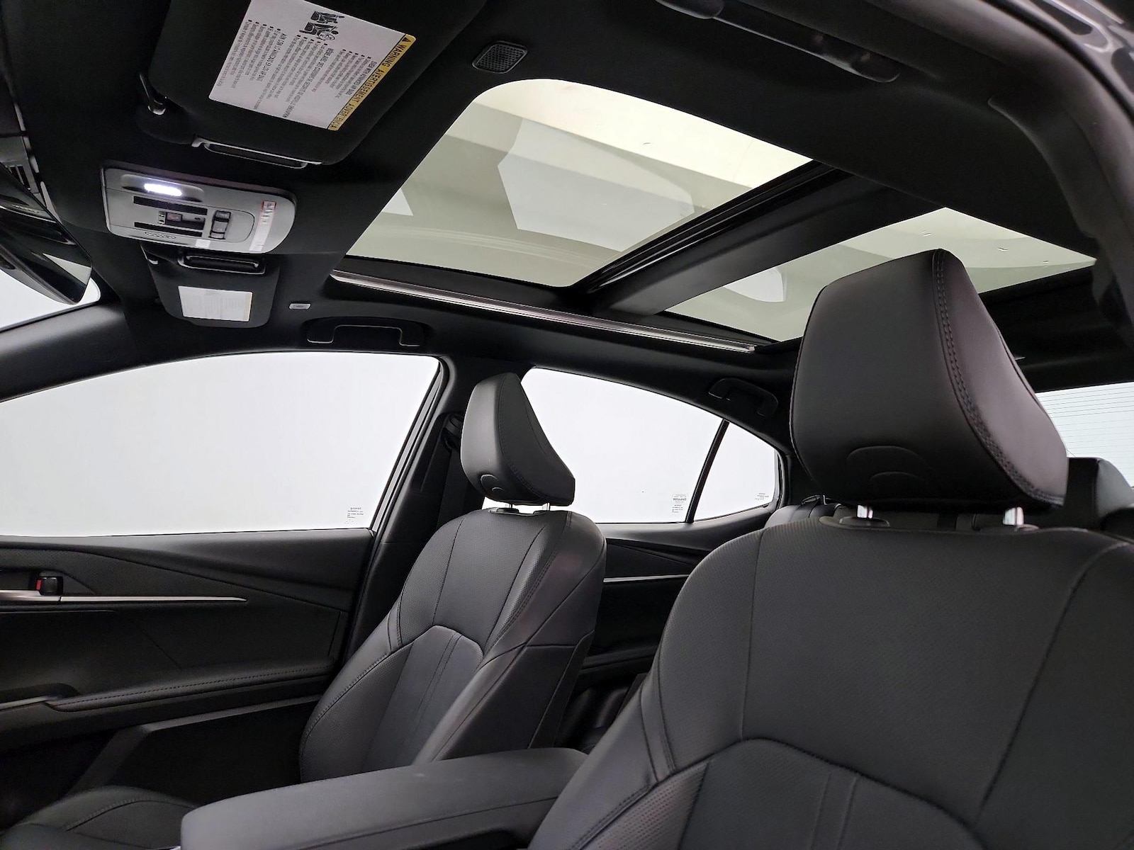 2025 Toyota Camry XSE - Photo 20