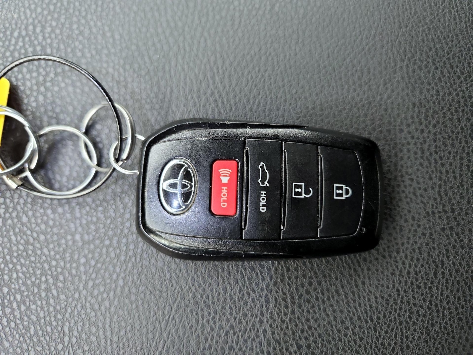 2025 Toyota Camry XSE - Photo 24