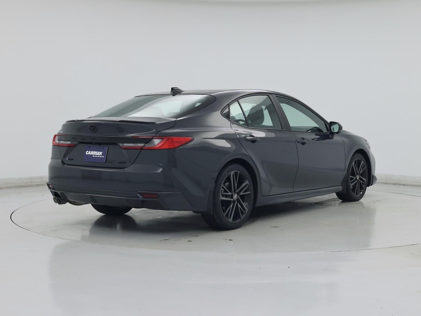 2025 Toyota Camry XSE - Photo 9