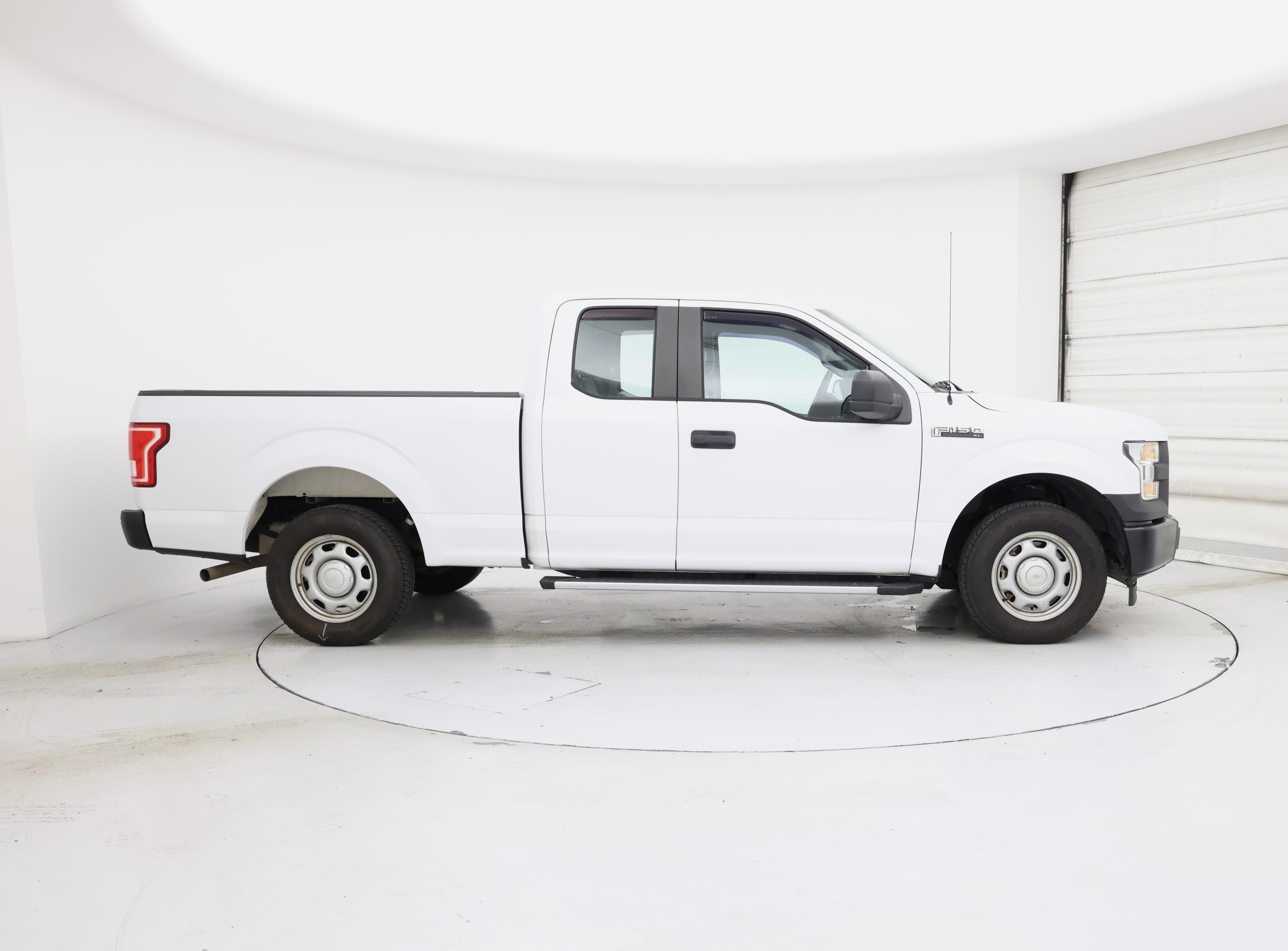 Thumbnail: 2017 Ford F-150 - 7