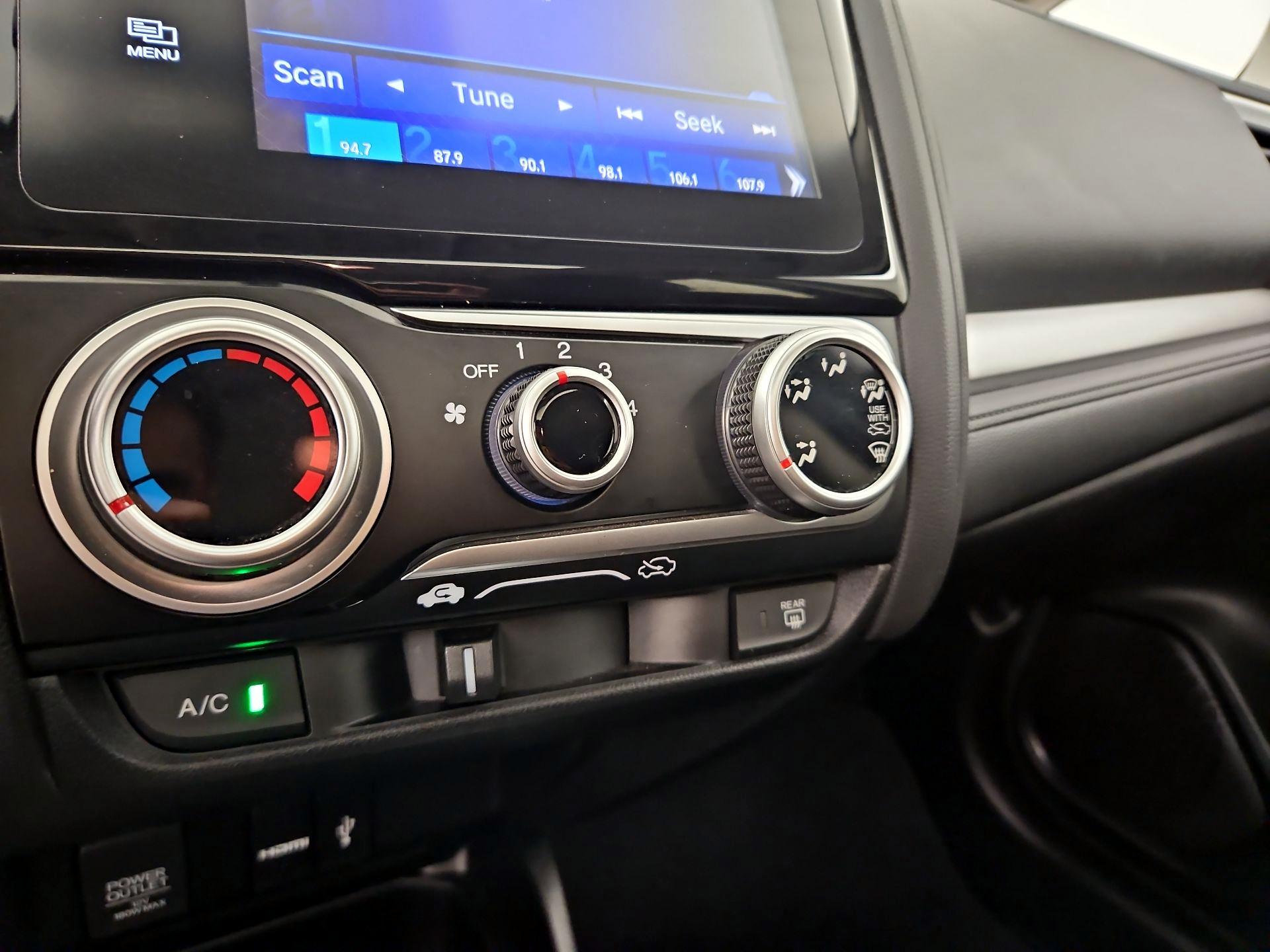 Thumbnail: 2016 Honda Fit - 16