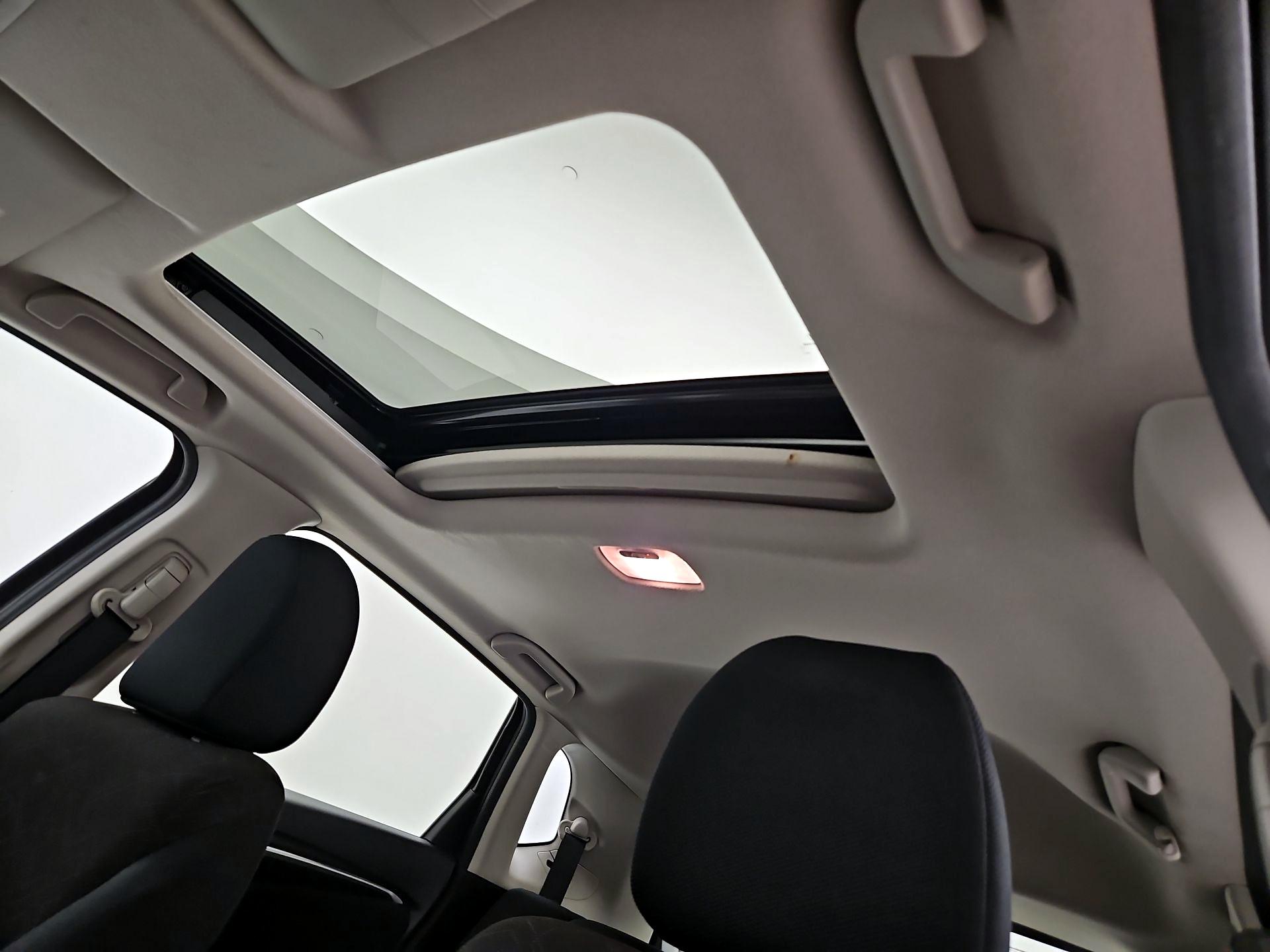 Thumbnail: 2016 Honda Fit - 19