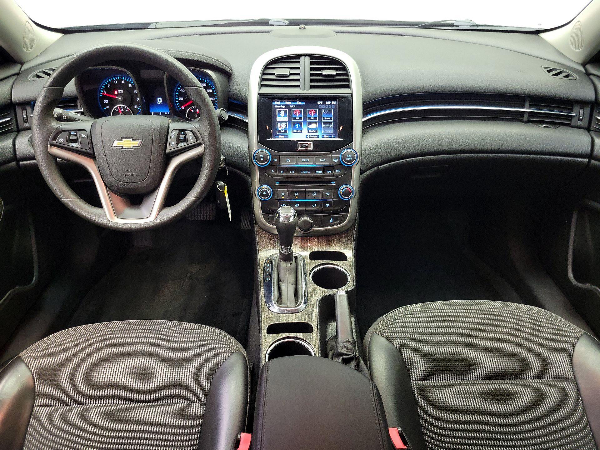 Thumbnail: 2014 Chevrolet Malibu - 9