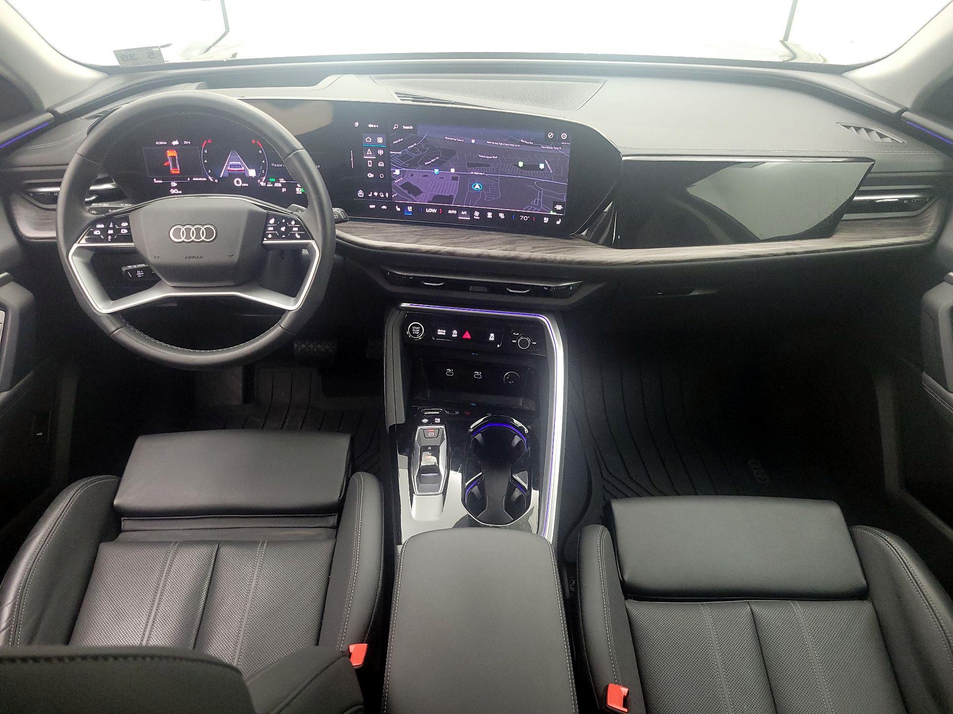 Thumbnail: 2025 Audi Q5 - 9