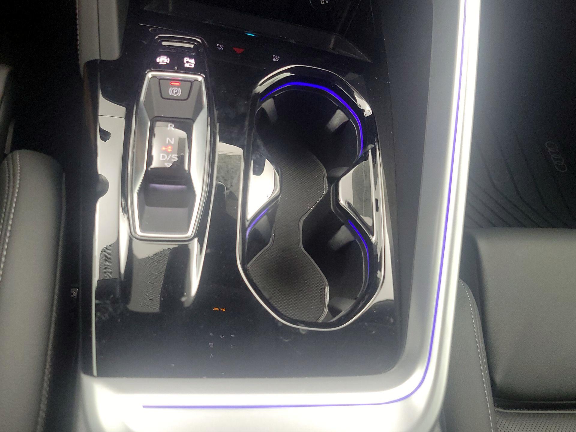 Thumbnail: 2025 Audi Q5 - 17