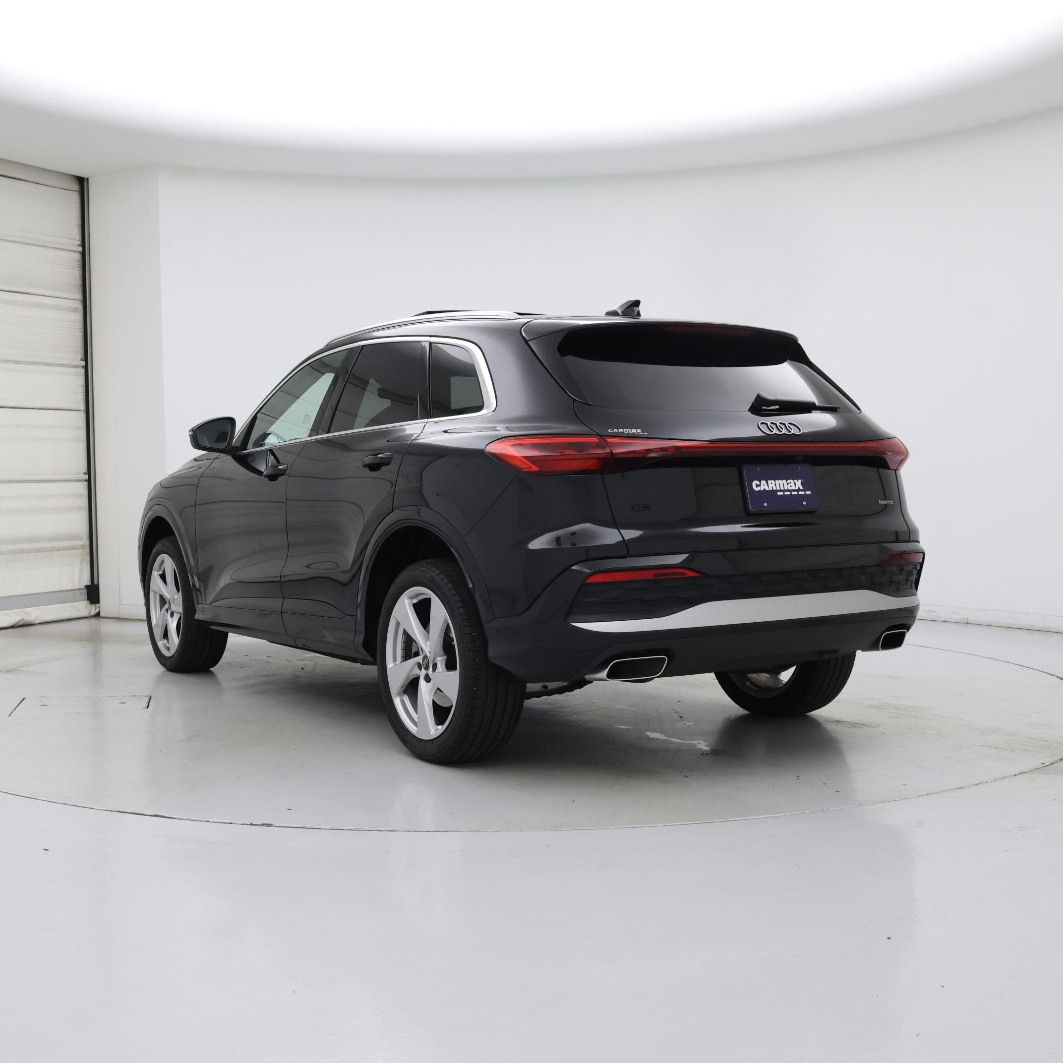 Thumbnail: 2025 Audi Q5 - 2