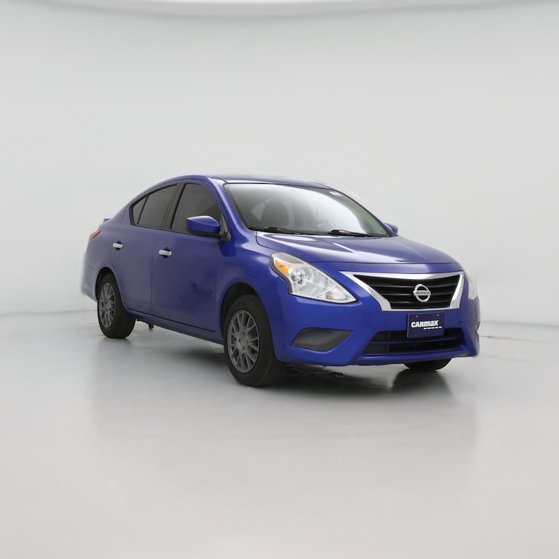 2016 Nissan Versa SV