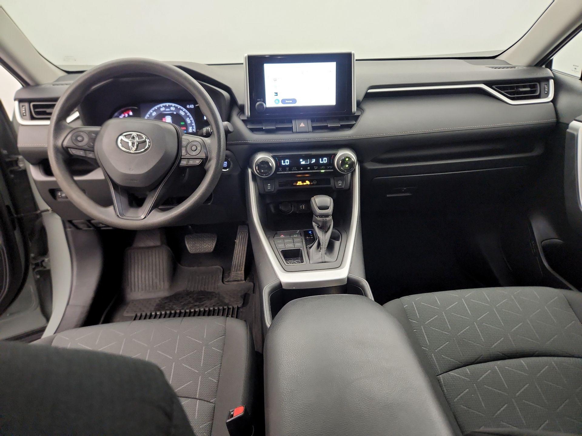 Thumbnail: 2023 Toyota RAV4 - 9
