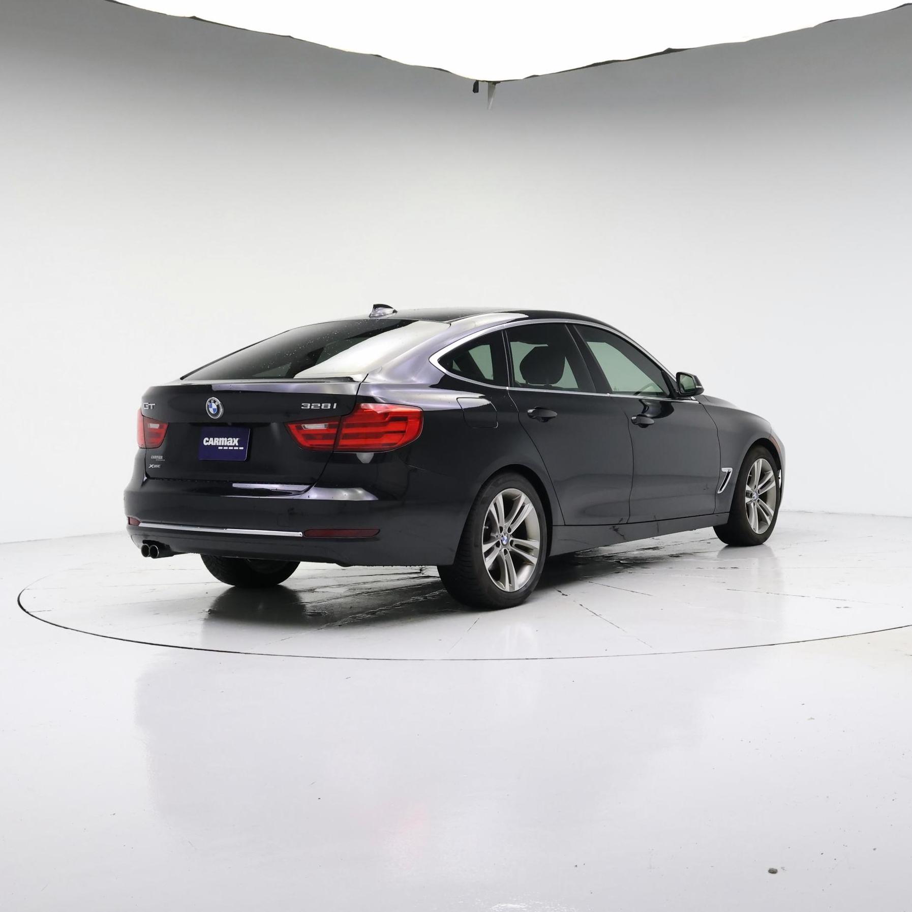 Thumbnail: 2016 BMW 3 Series - 8