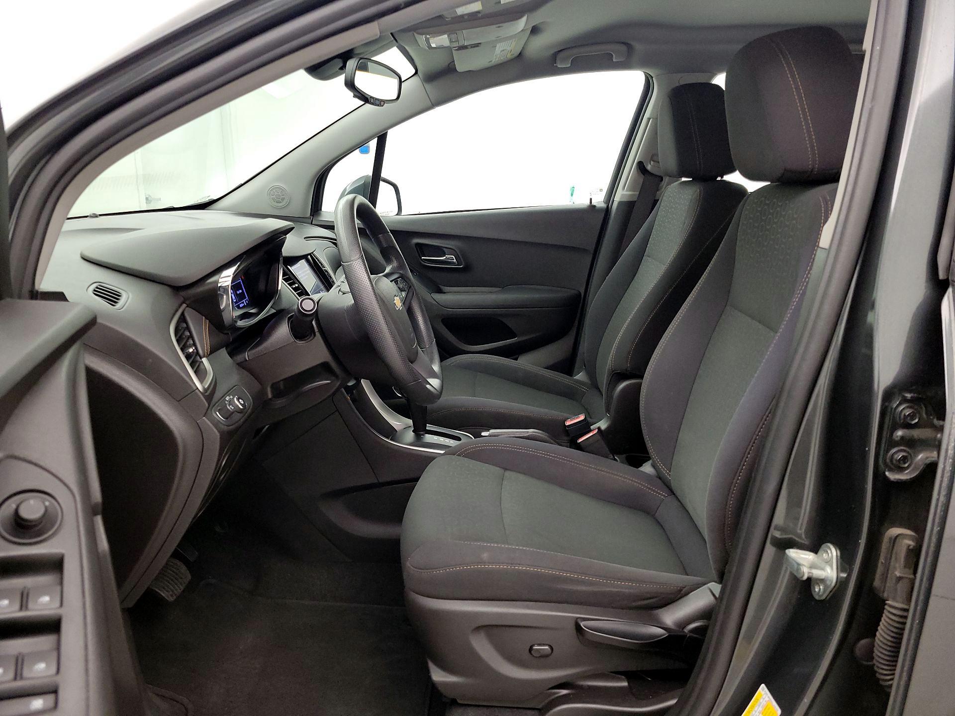Thumbnail: 2020 Chevrolet Trax - 11