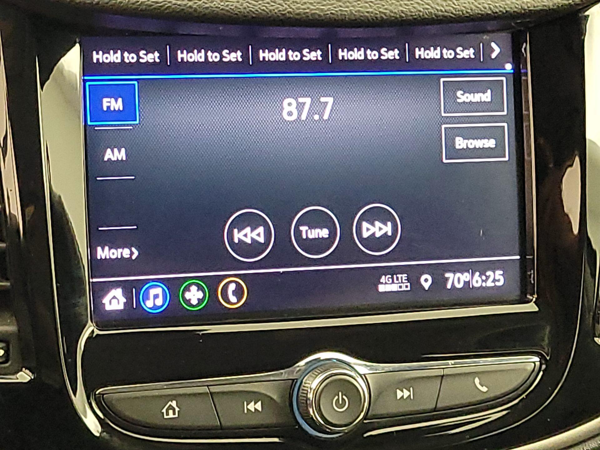 Thumbnail: 2020 Chevrolet Trax - 15