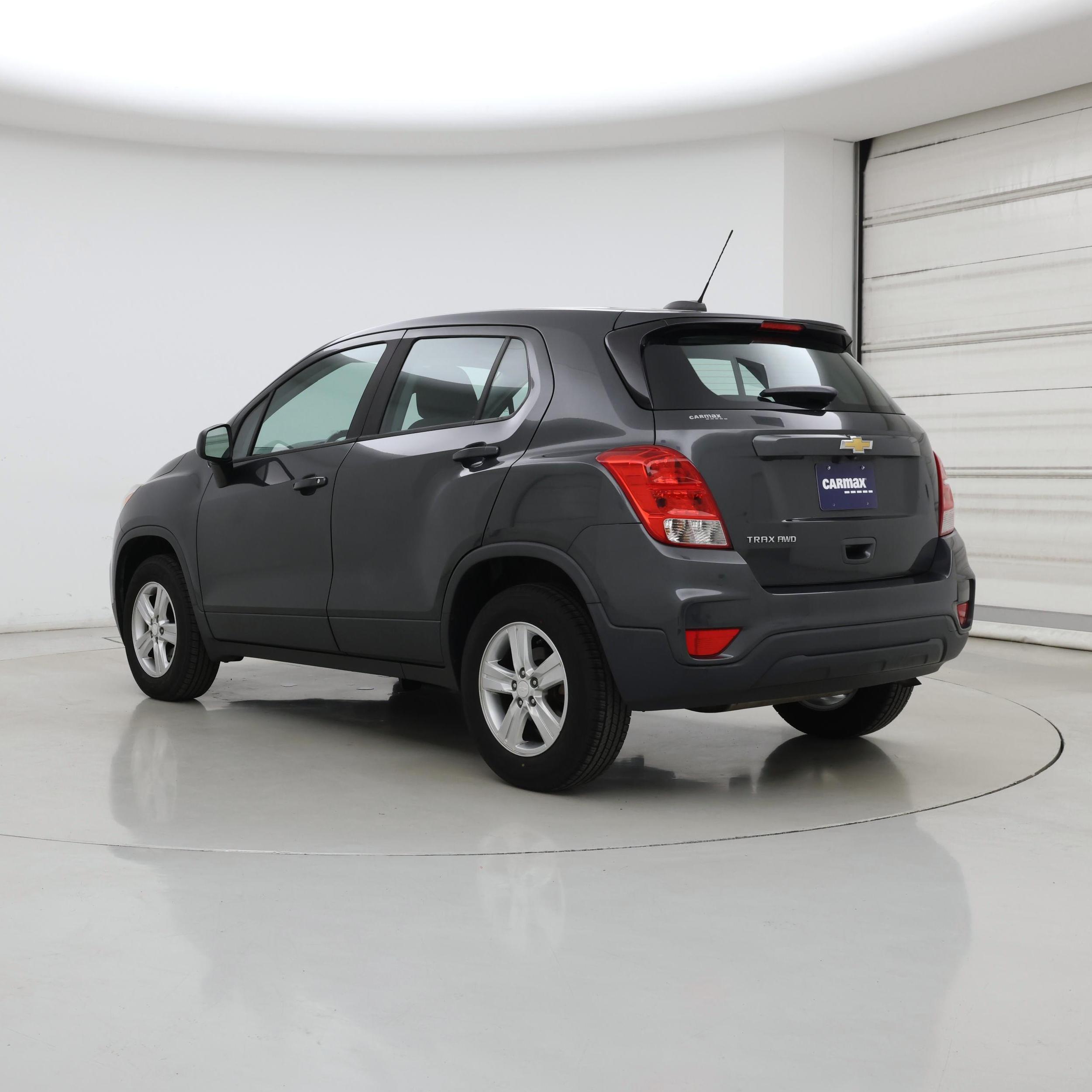 Thumbnail: 2020 Chevrolet Trax - 2