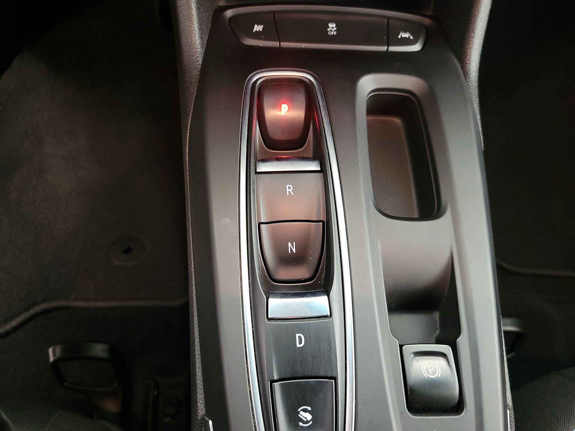 Thumbnail: 2022 Chevrolet Bolt EV - 17