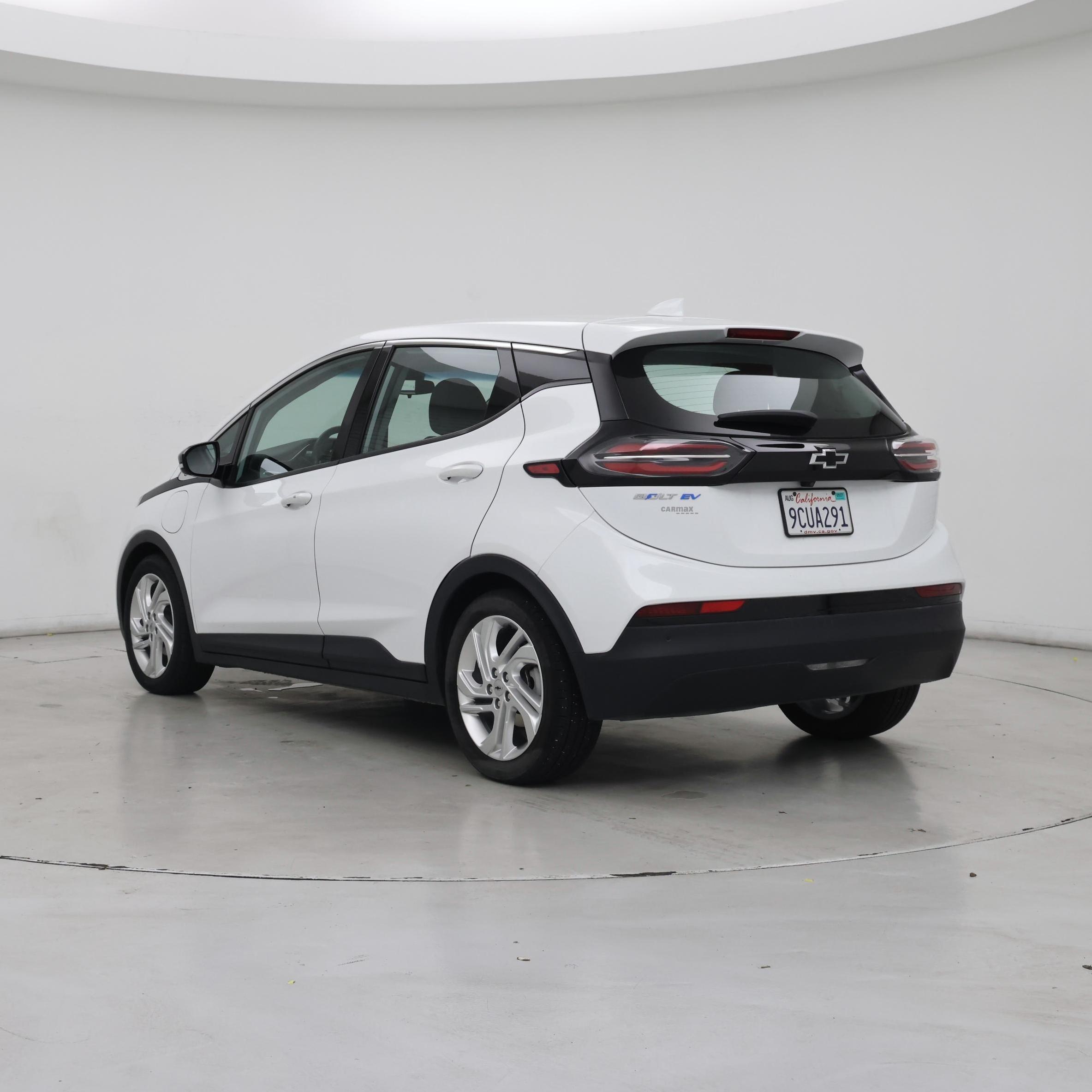 Thumbnail: 2022 Chevrolet Bolt EV - 2