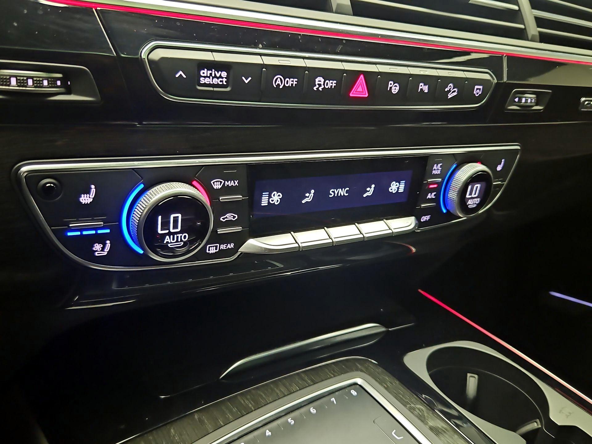 Thumbnail: 2019 Audi Q7 - 17