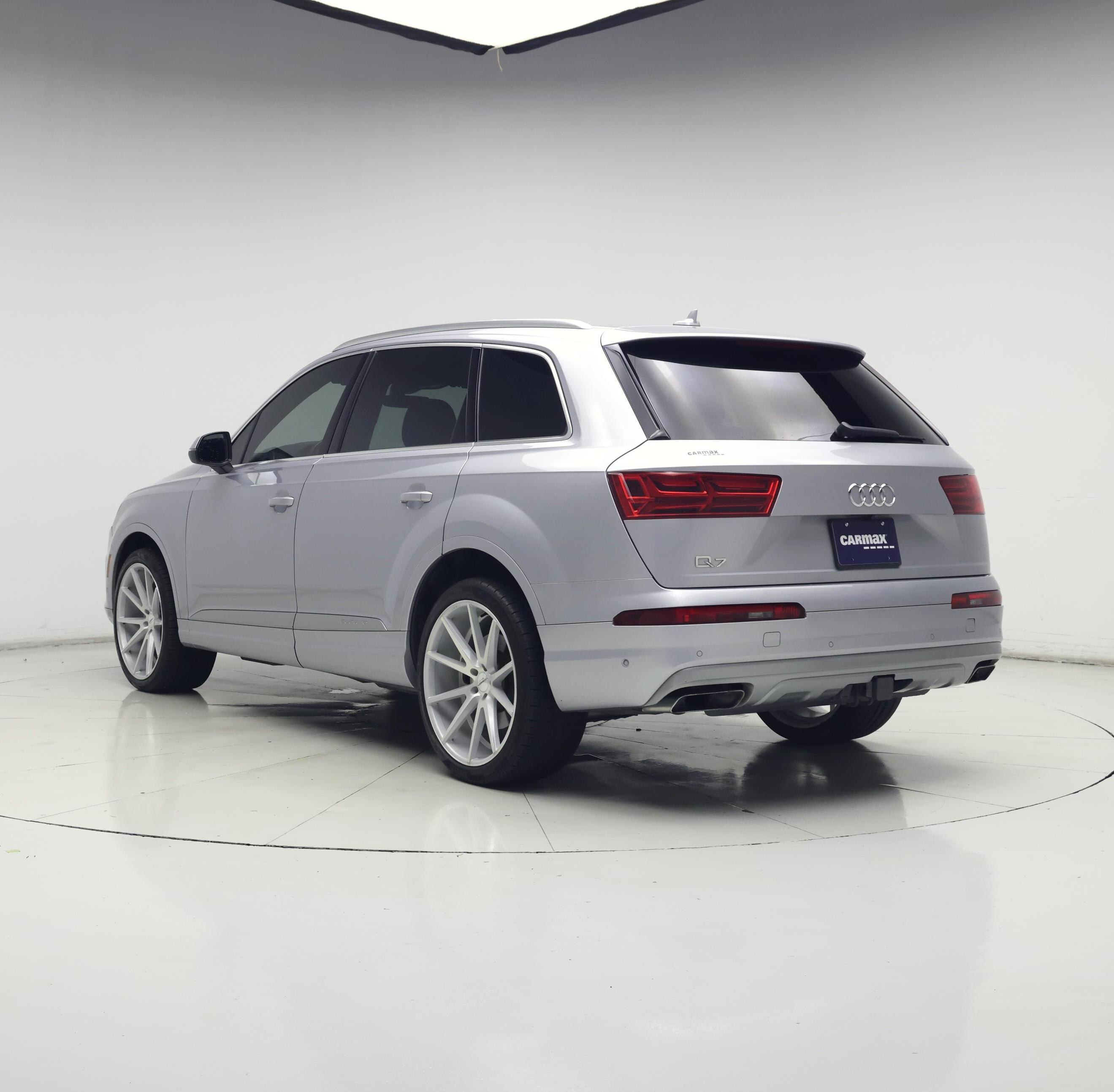 Thumbnail: 2019 Audi Q7 - 2