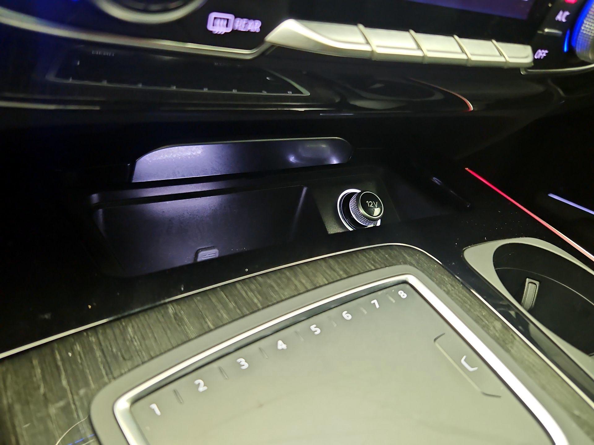 Thumbnail: 2019 Audi Q7 - 19