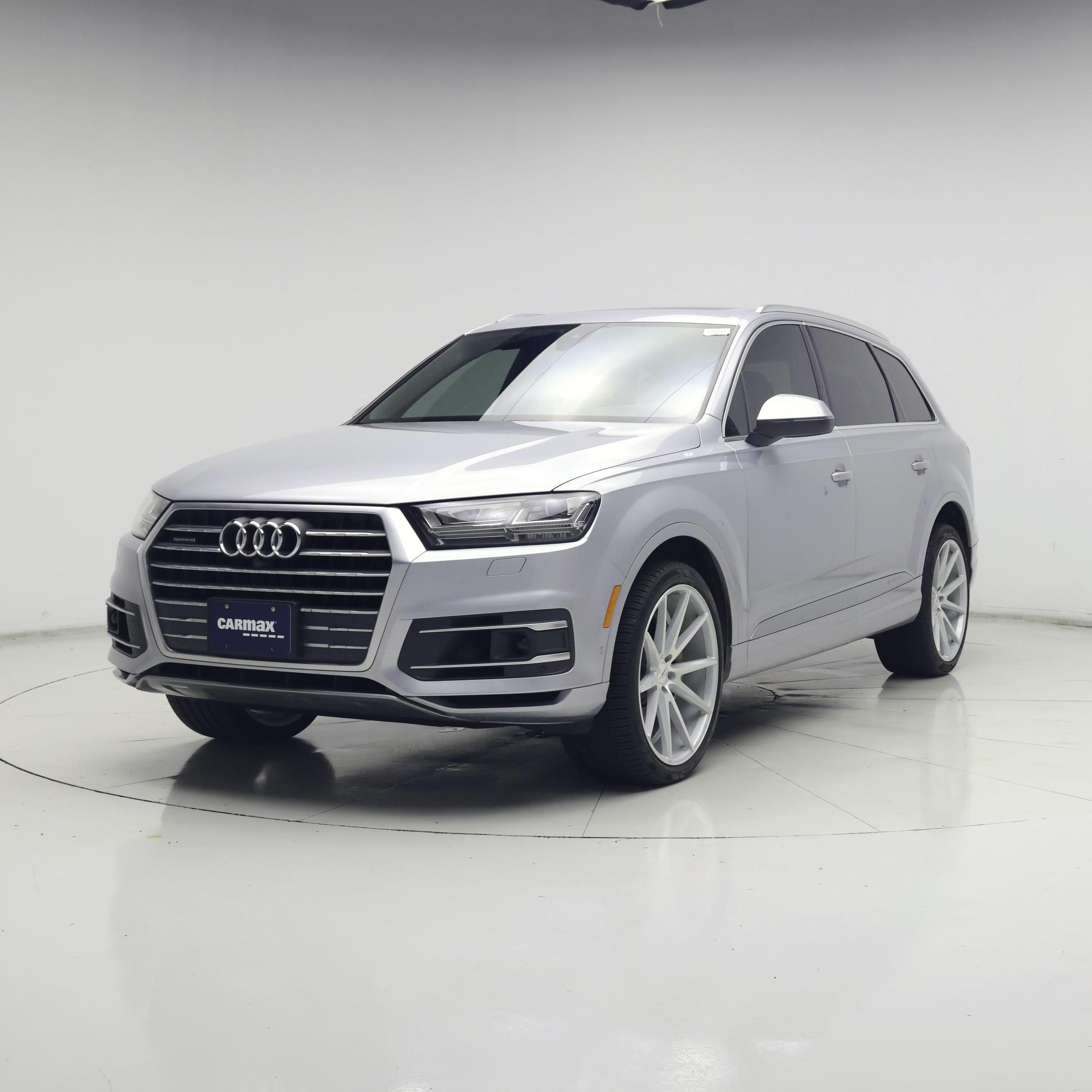Thumbnail: 2019 Audi Q7 - 4