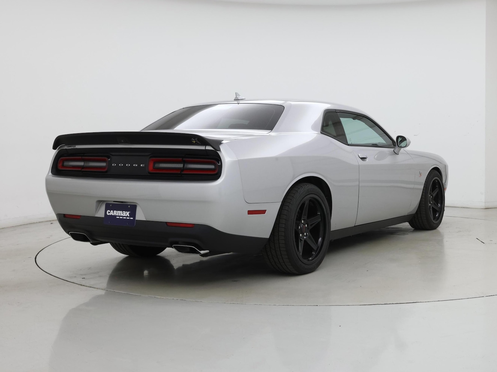 2020 Dodge Challenger R/T - Photo 9