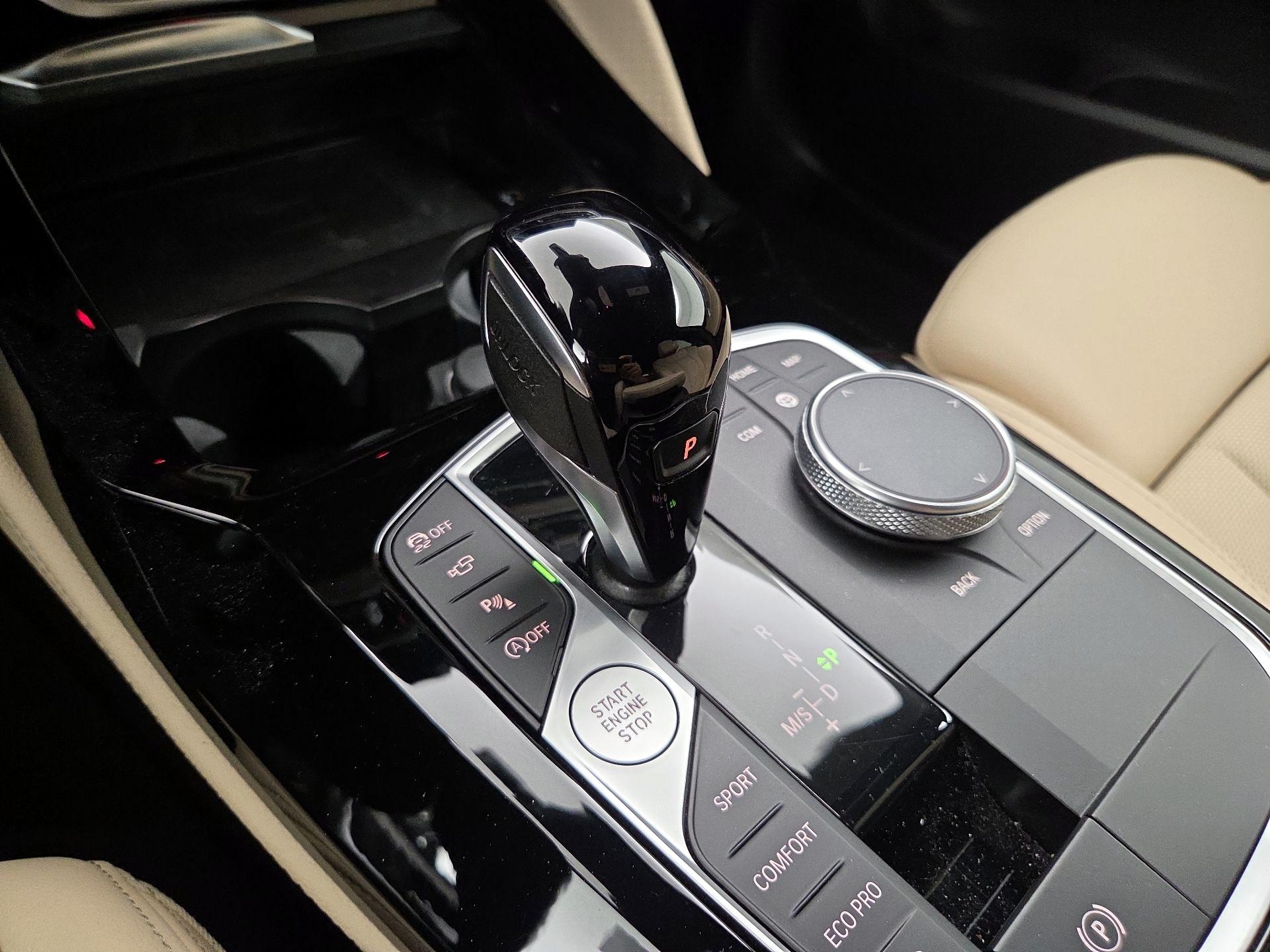 Thumbnail: 2024 BMW X4 - 18