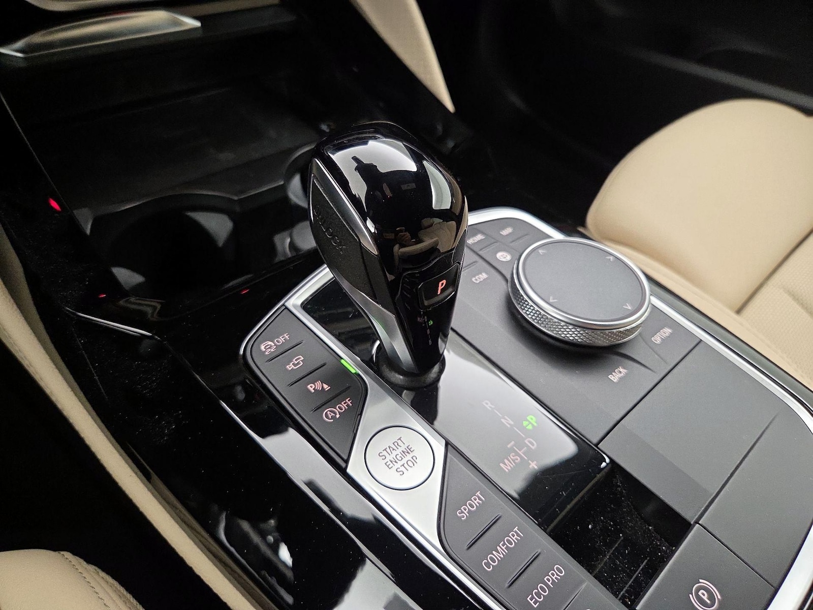 2024 BMW X4 30i - Photo 19